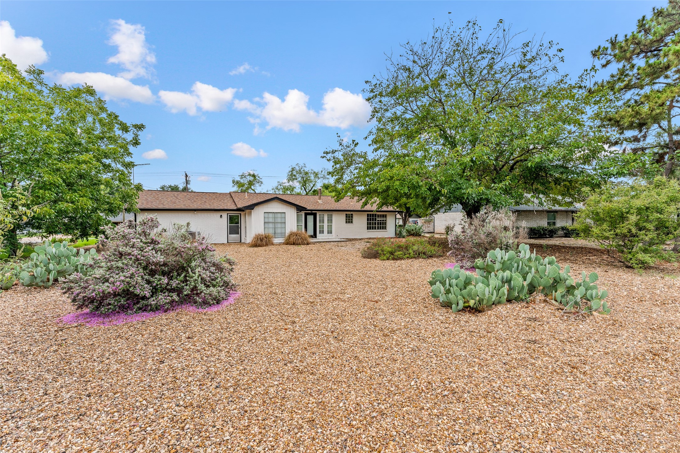 4000 Fairway Drive
