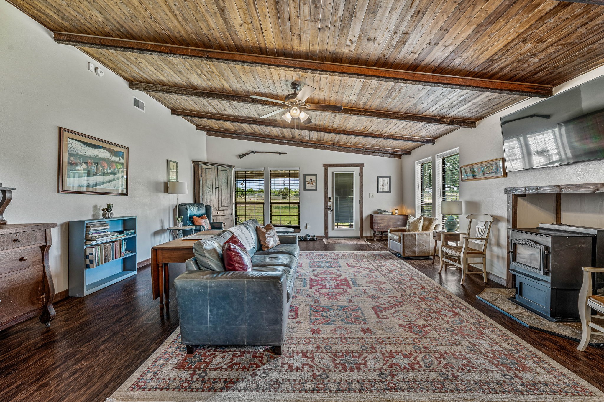 2991 N Farm to Market 200