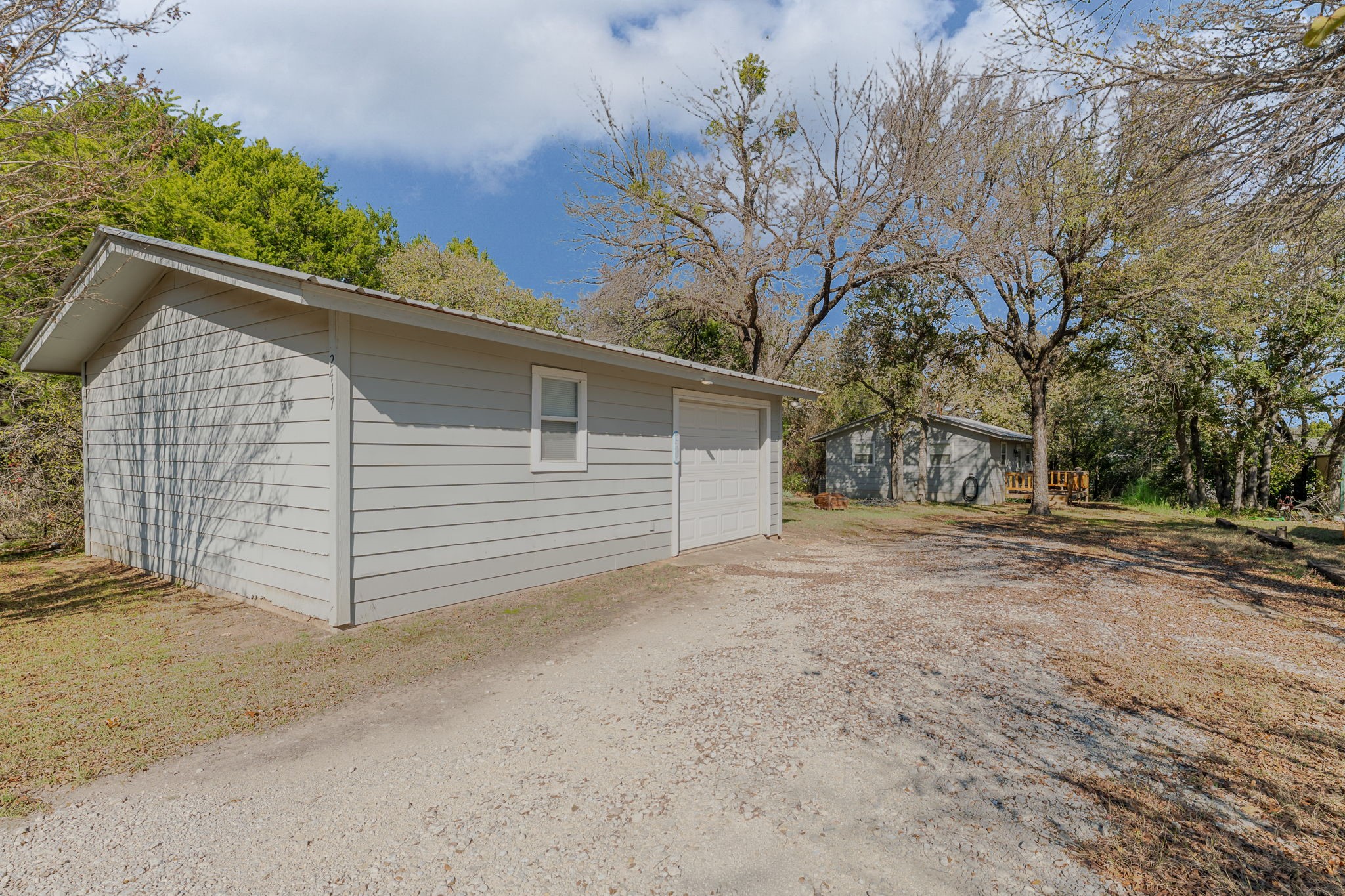 2417 Elk Trail