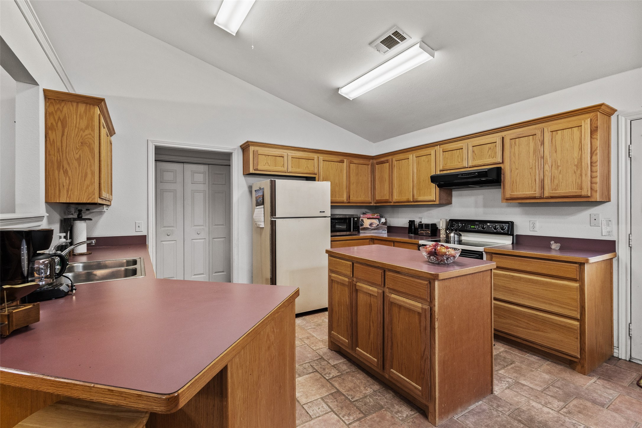 80 N Campbell Road