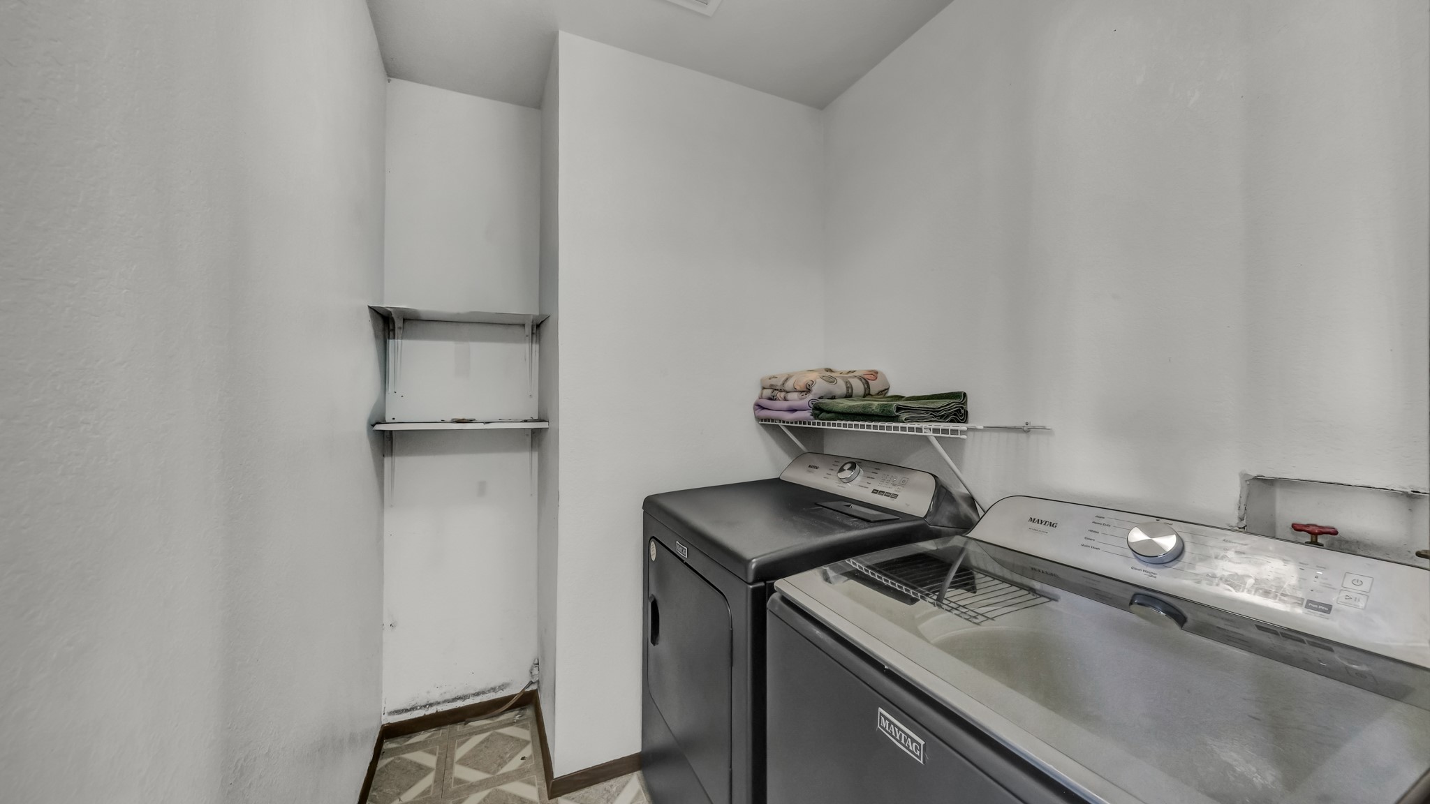 4404 County Road 805b