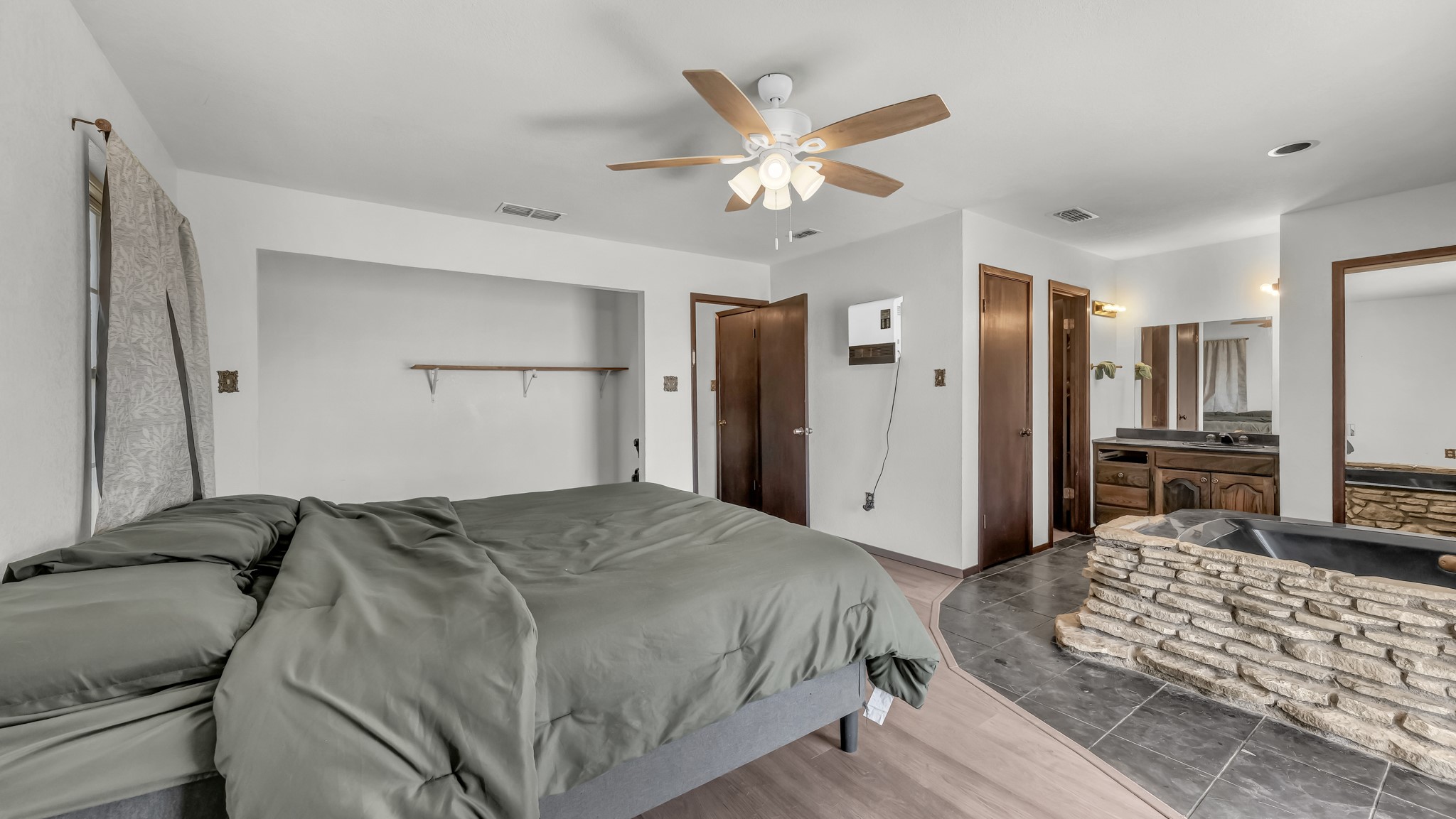 4404 County Road 805b