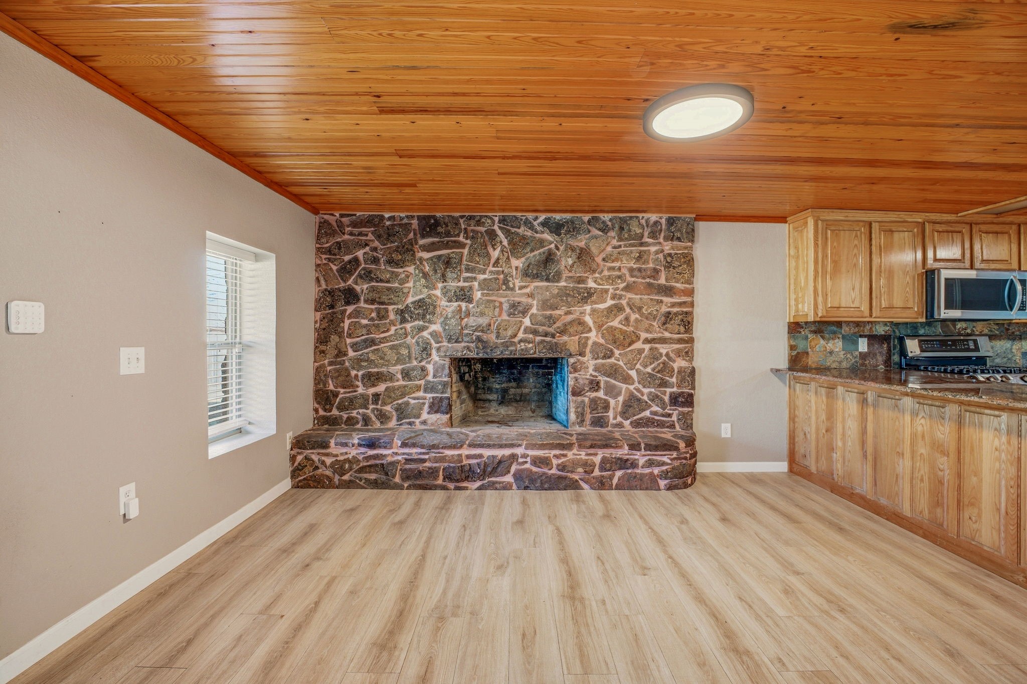 405 S Hannaford Street