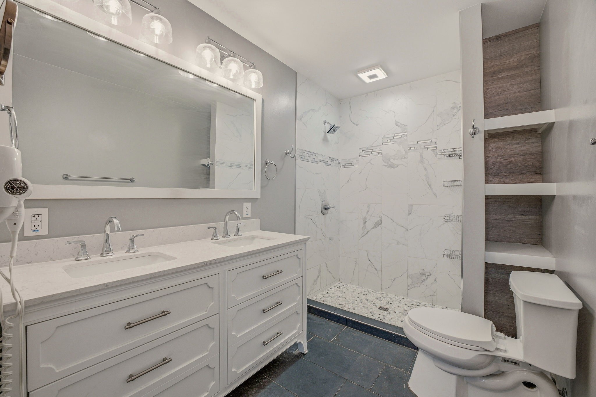 405 S Hannaford Street