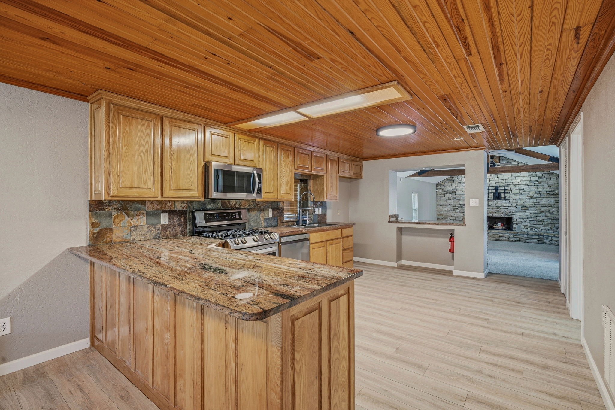 405 S Hannaford Street