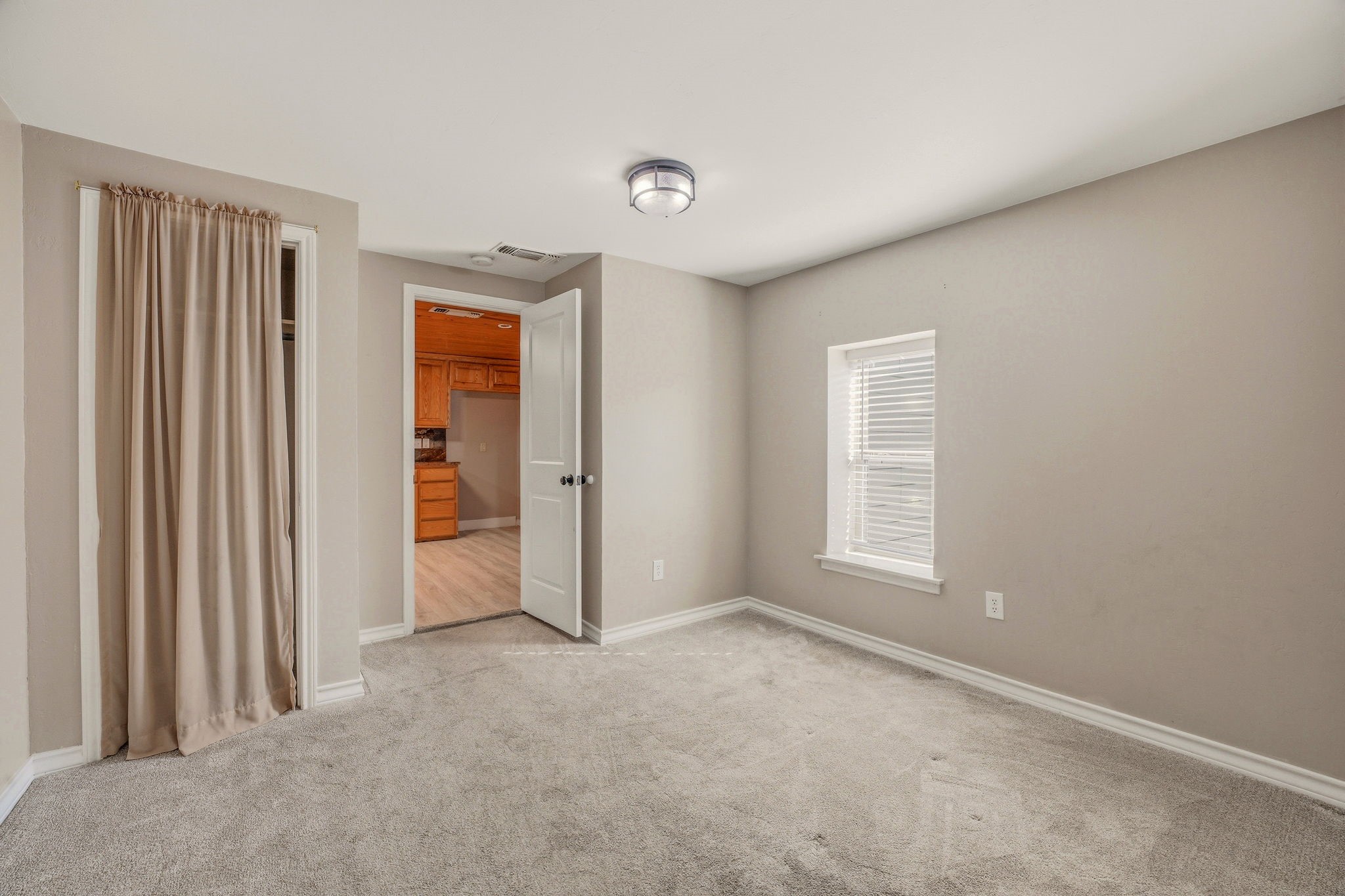 405 S Hannaford Street