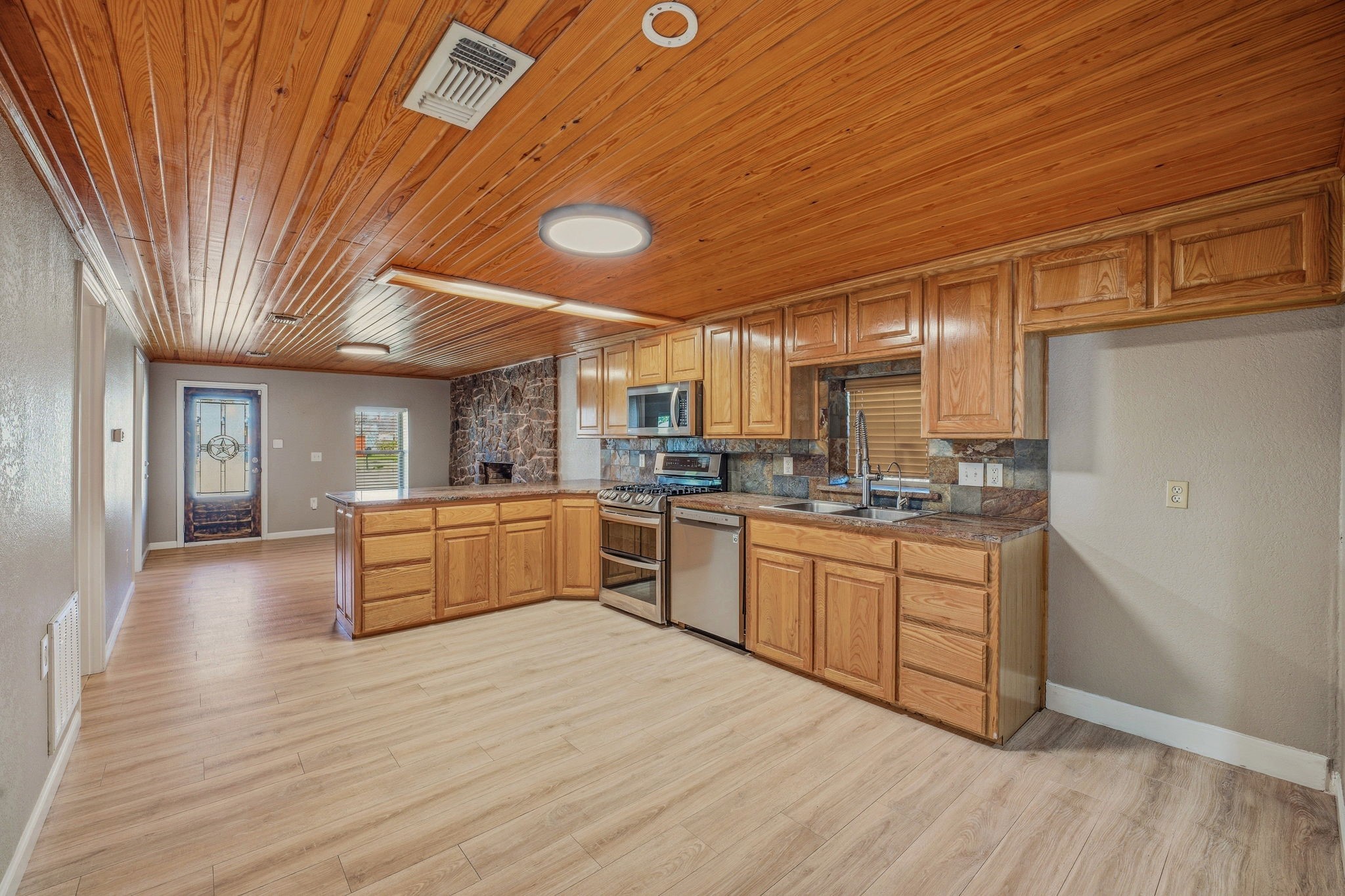 405 S Hannaford Street