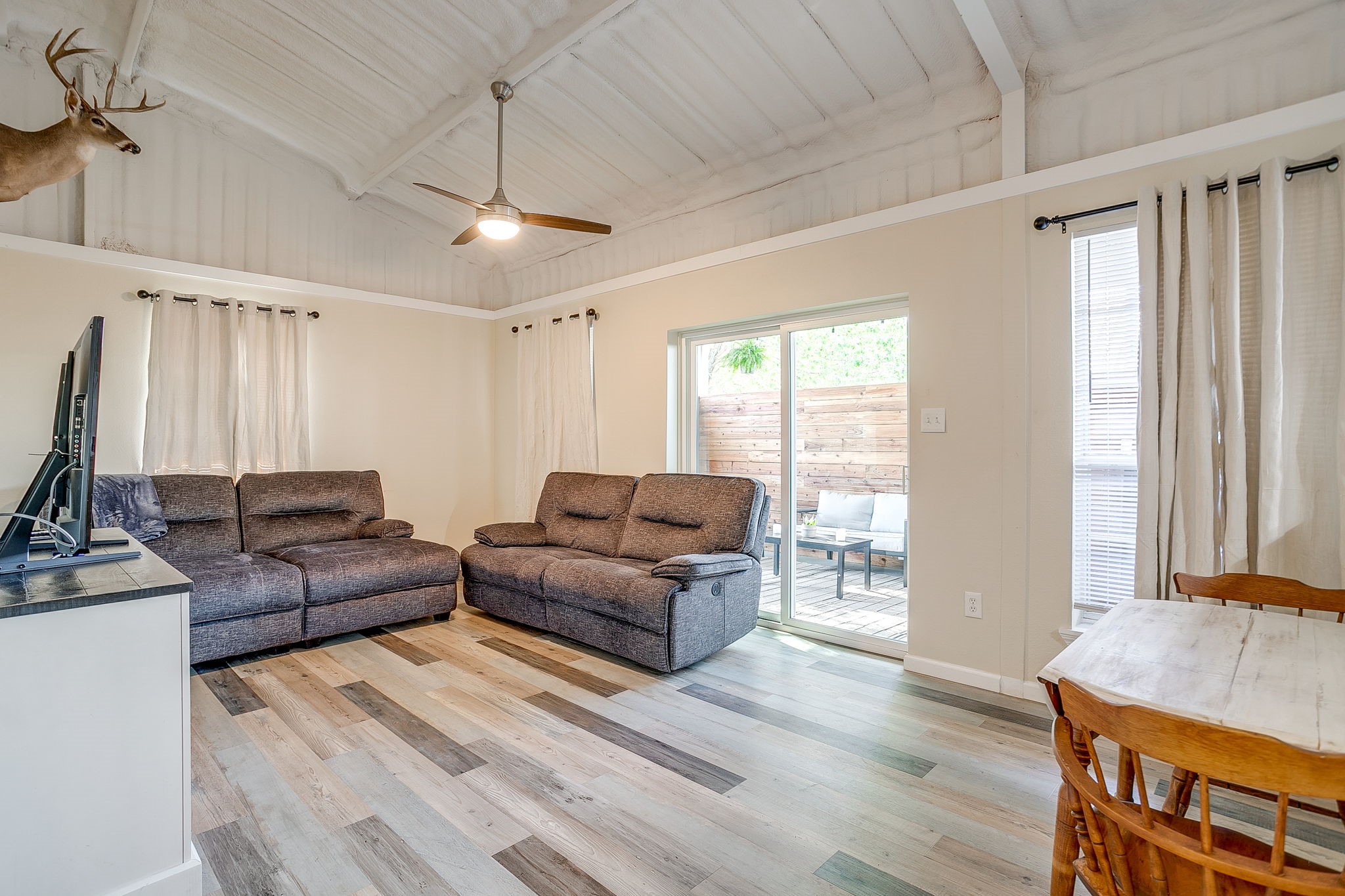 303 Gandy Street
