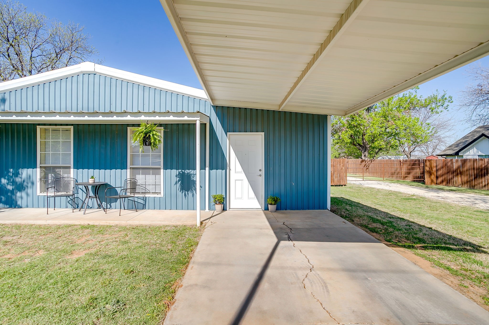 303 Gandy Street