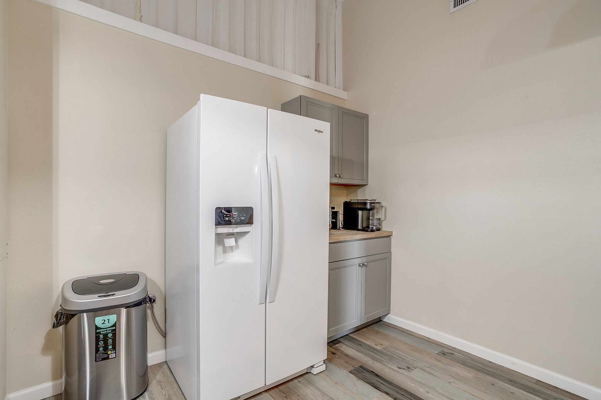 303 Gandy Street