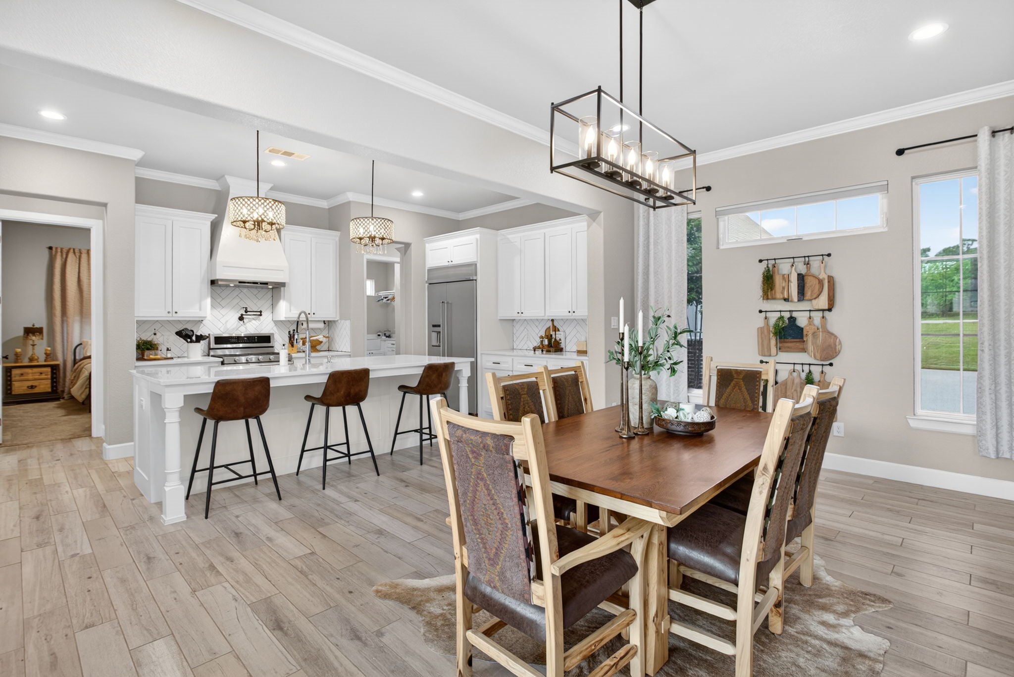 4004 Legend Trail