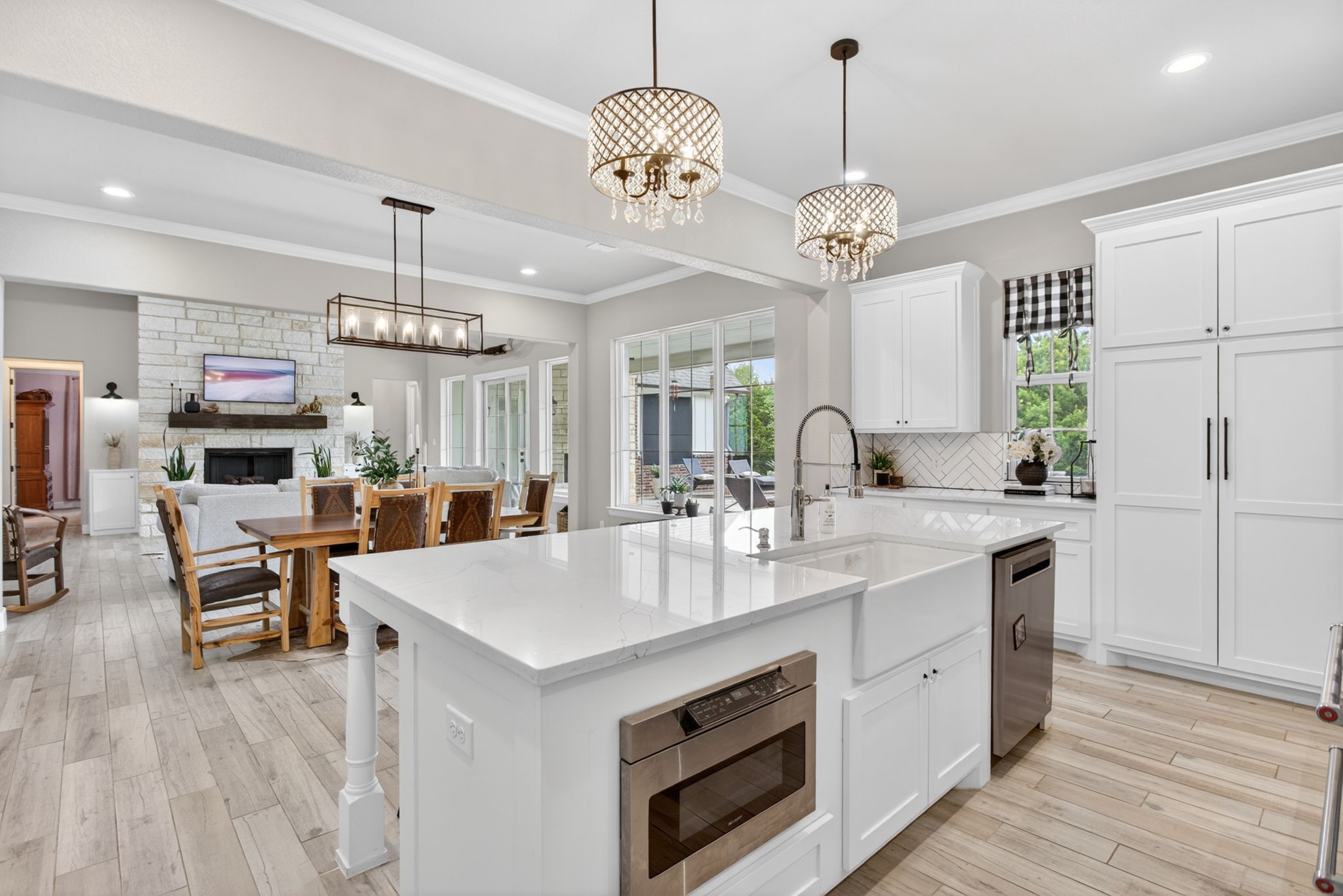 4004 Legend Trail