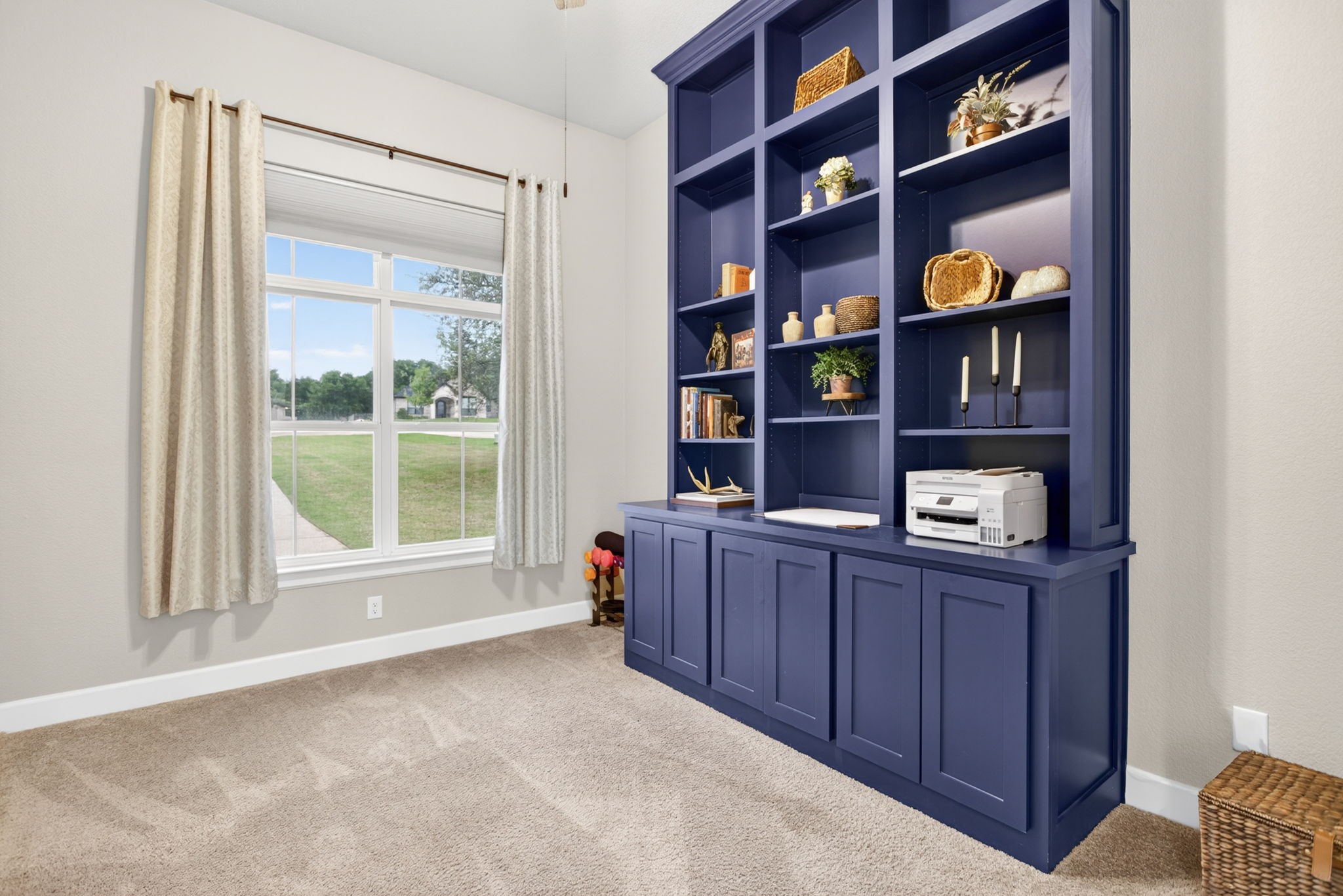 4004 Legend Trail