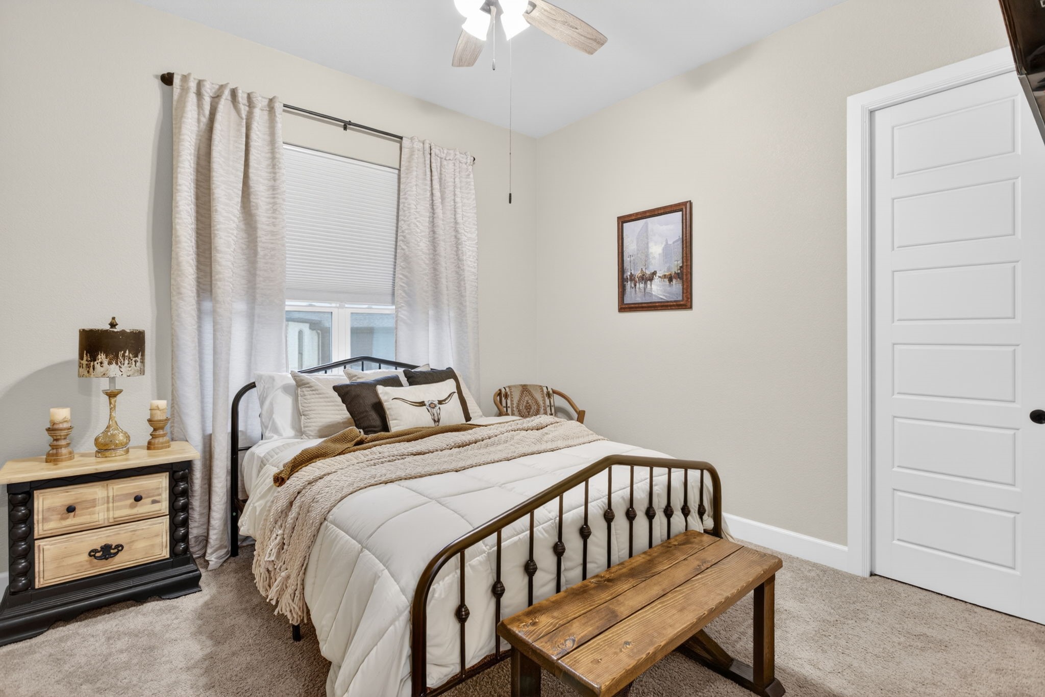 4004 Legend Trail