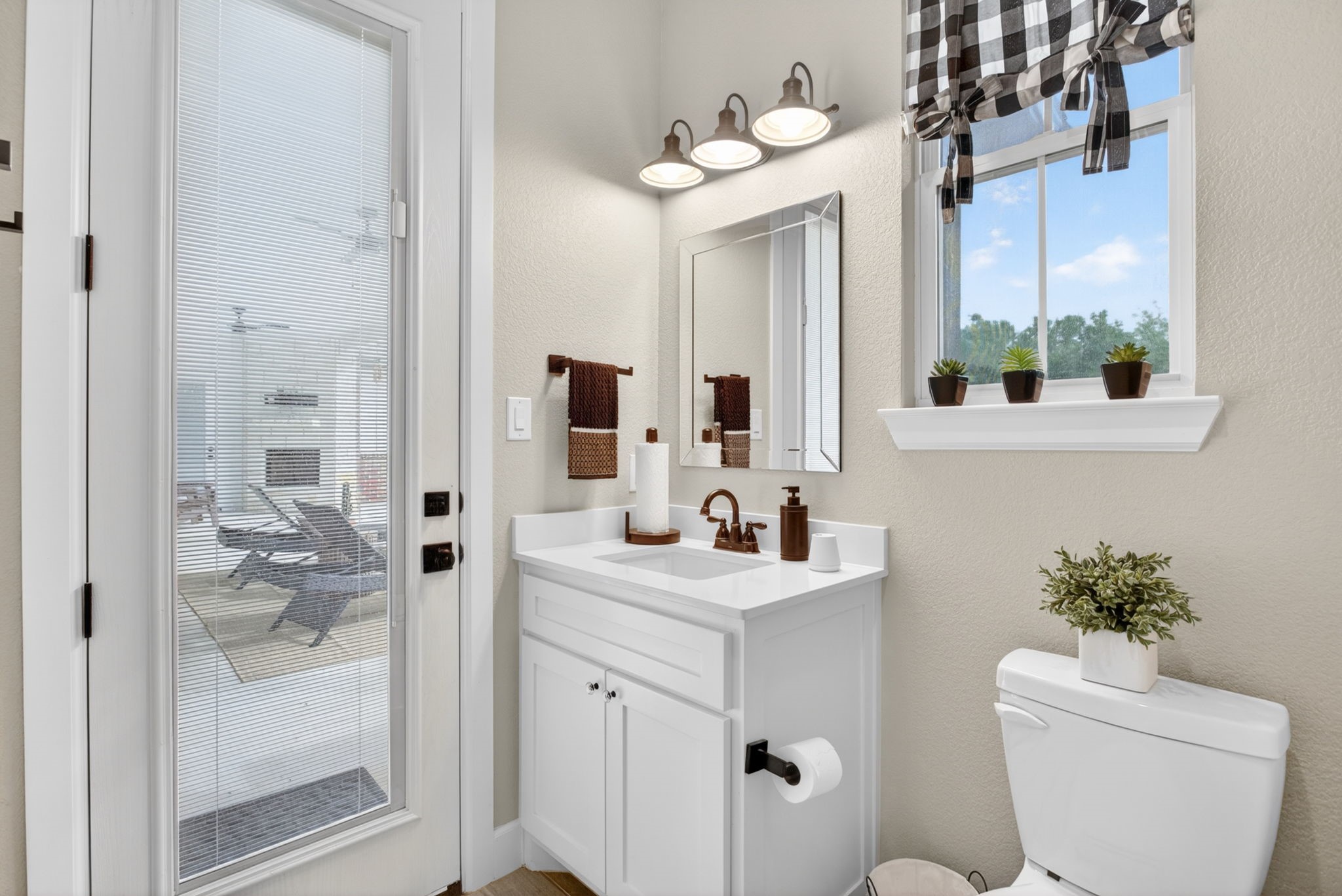4004 Legend Trail