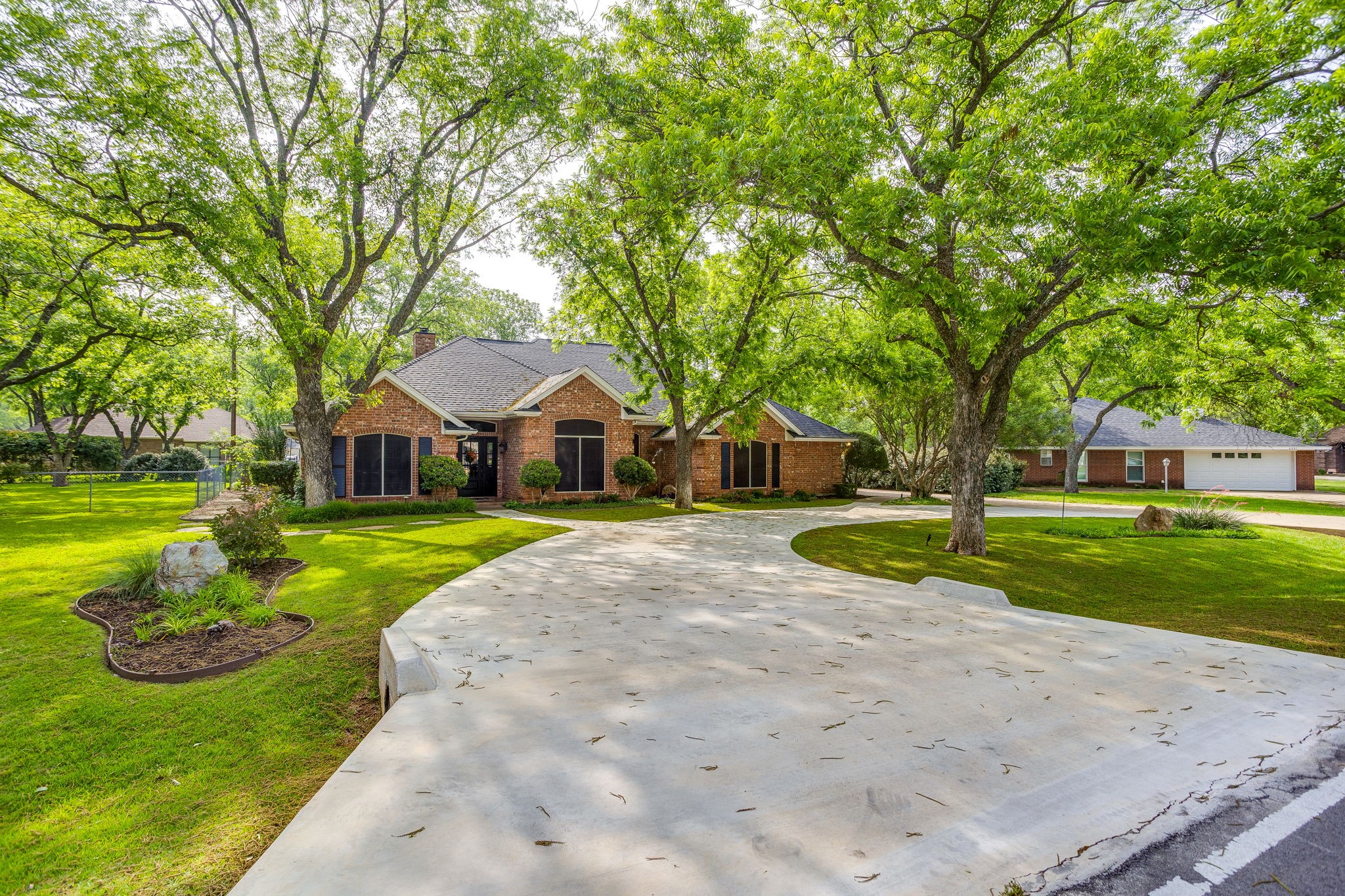 6203 Prospect Hill Drive
