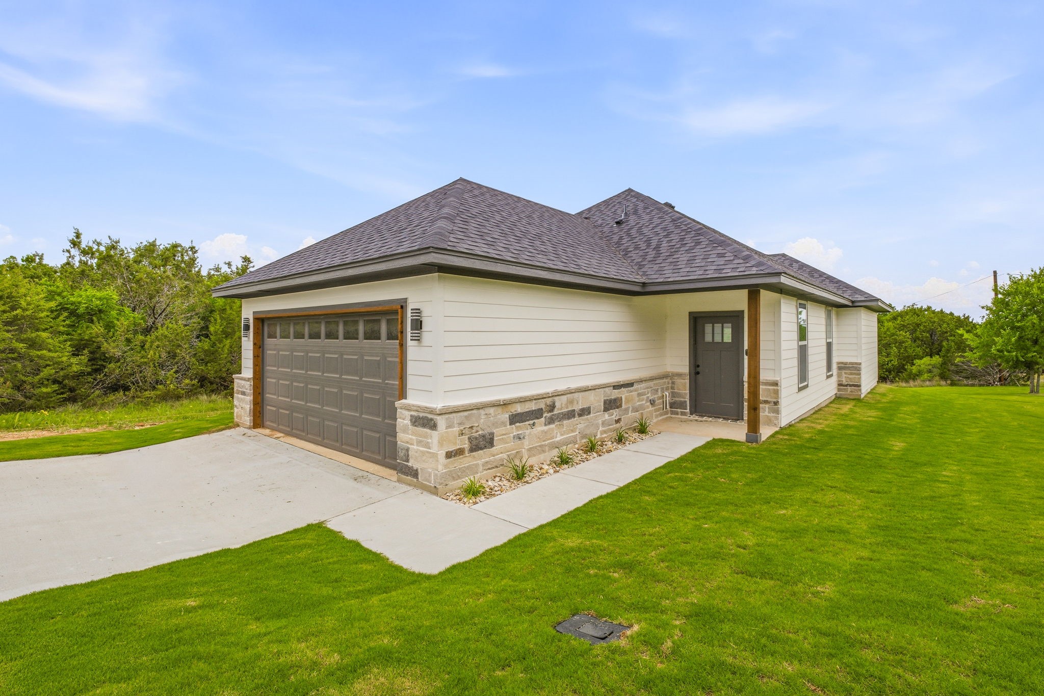 5708 Vanessa Court