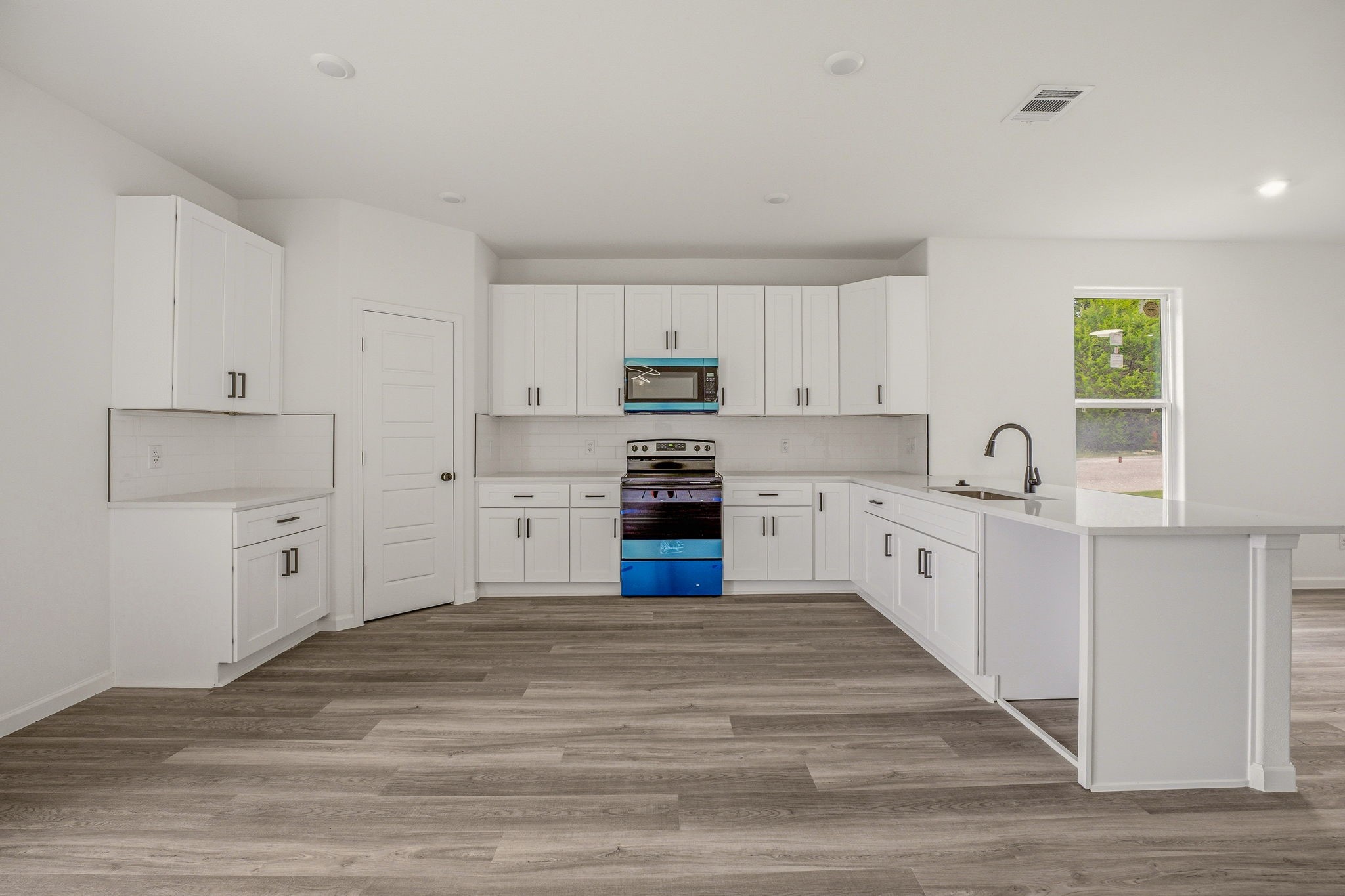 5708 Vanessa Court
