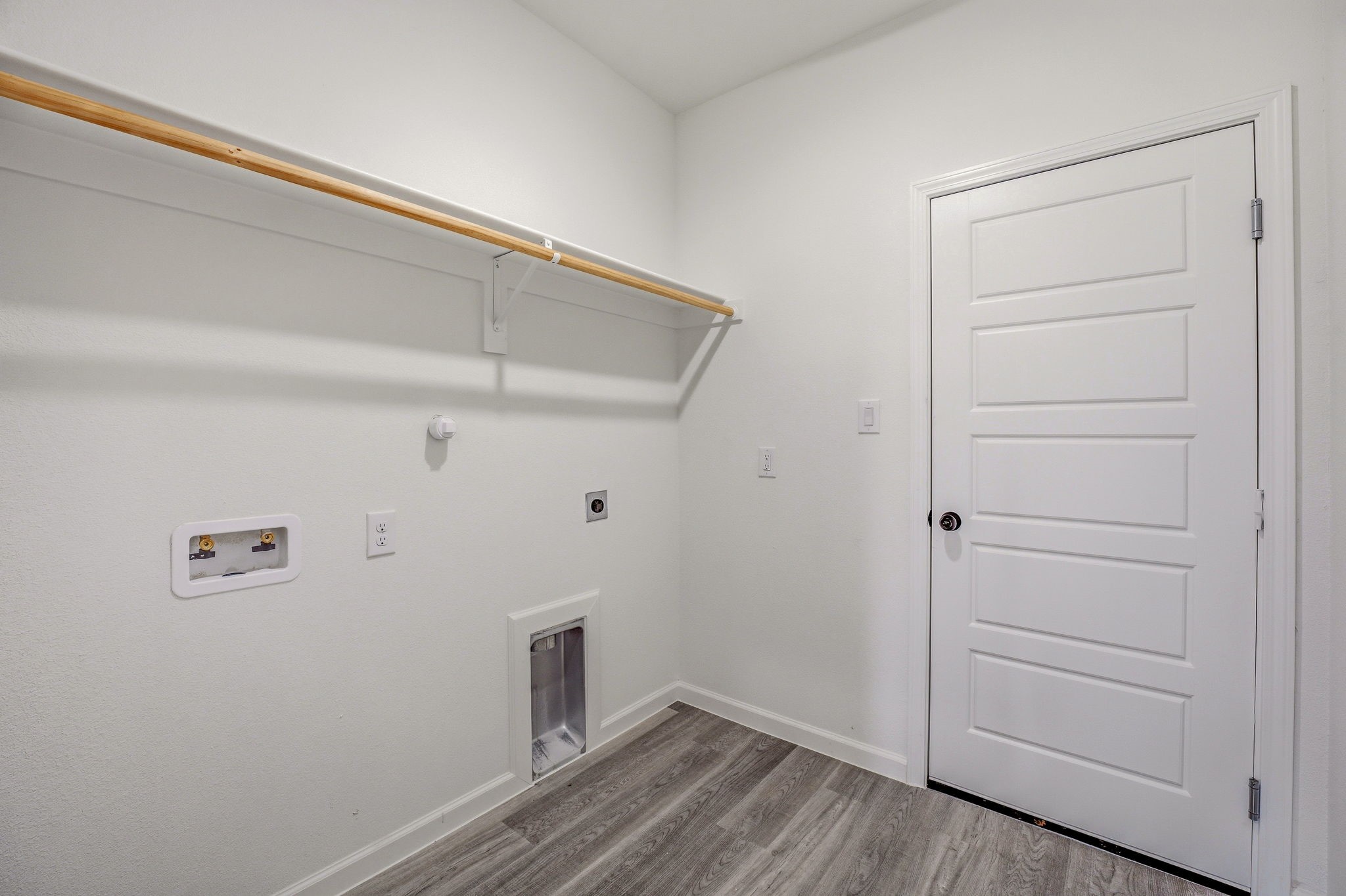 5708 Vanessa Court