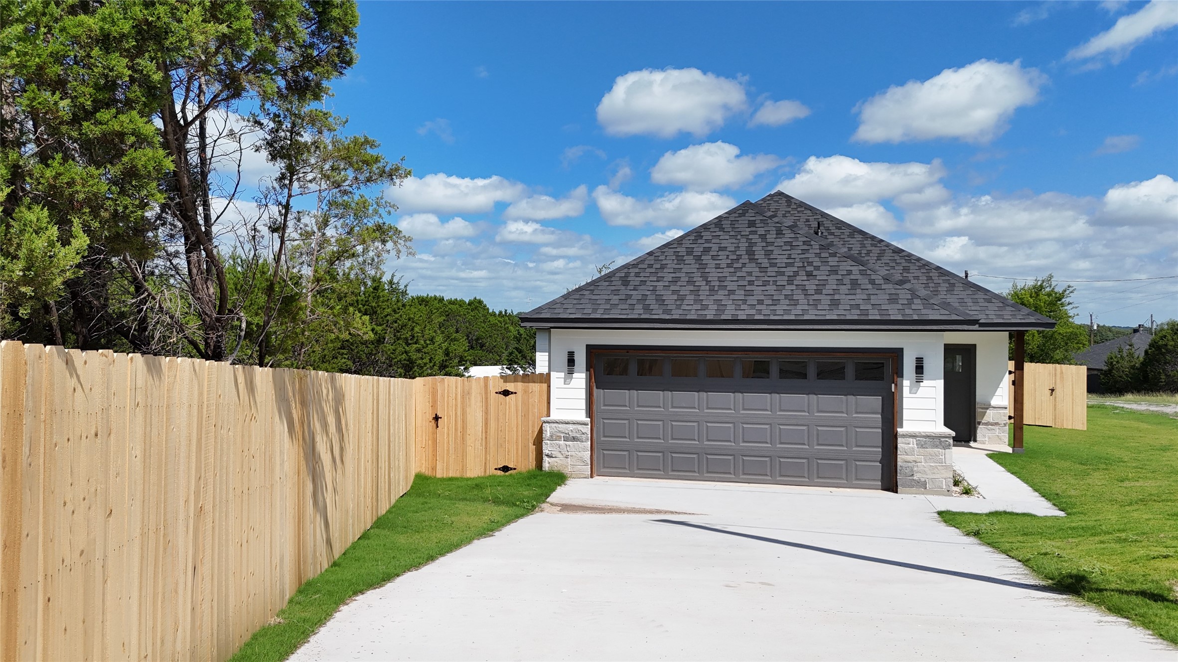 5708 Vanessa Court