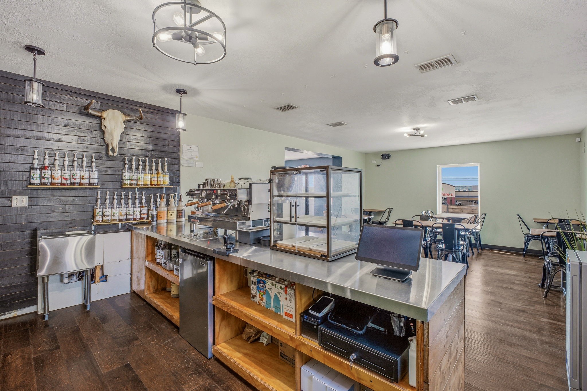 608 SW Big Bend Trail