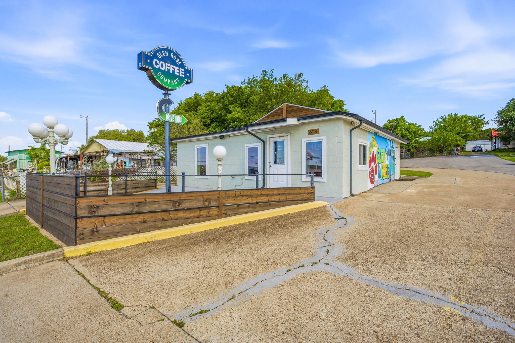 608 SW Big Bend Trail