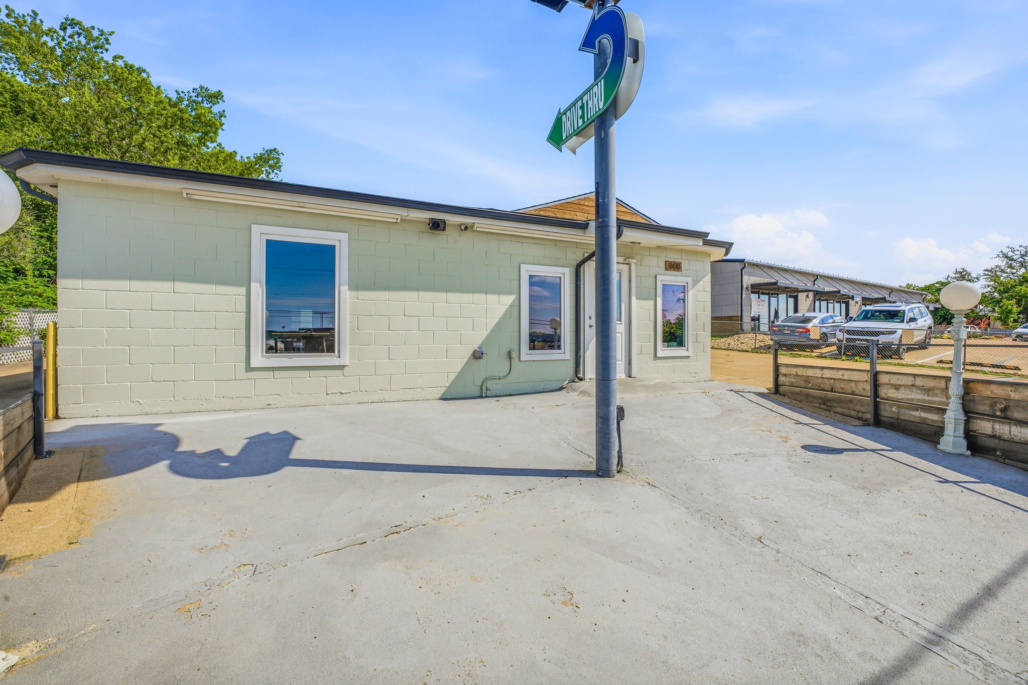 608 SW Big Bend Trail