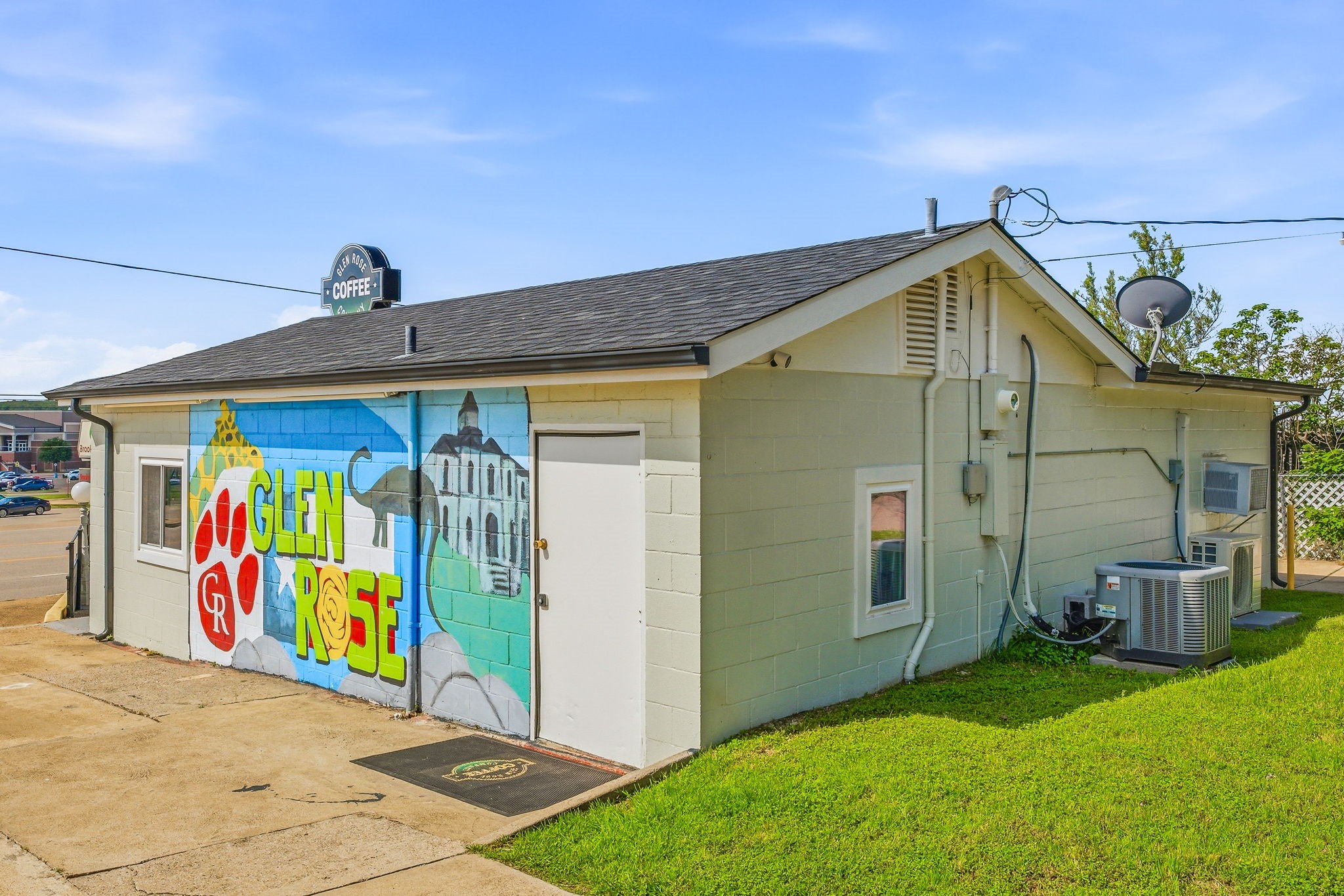 608 SW Big Bend Trail