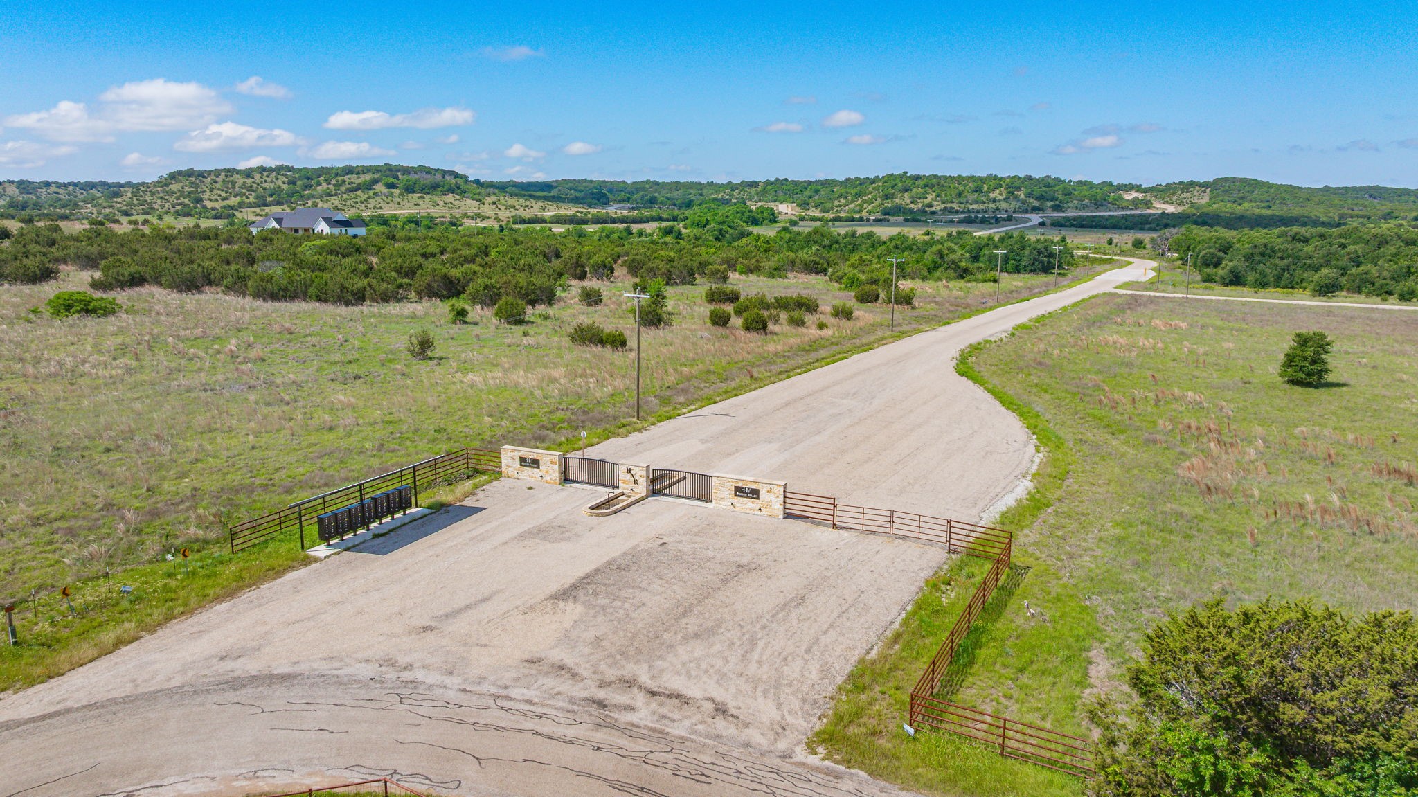 1538 Hidden Valley Road
