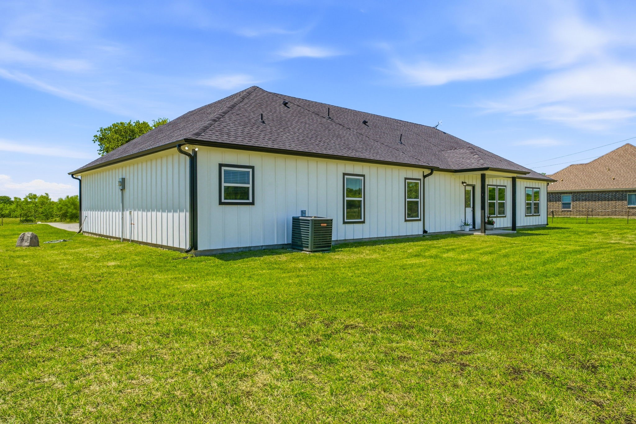 689 Dill Road