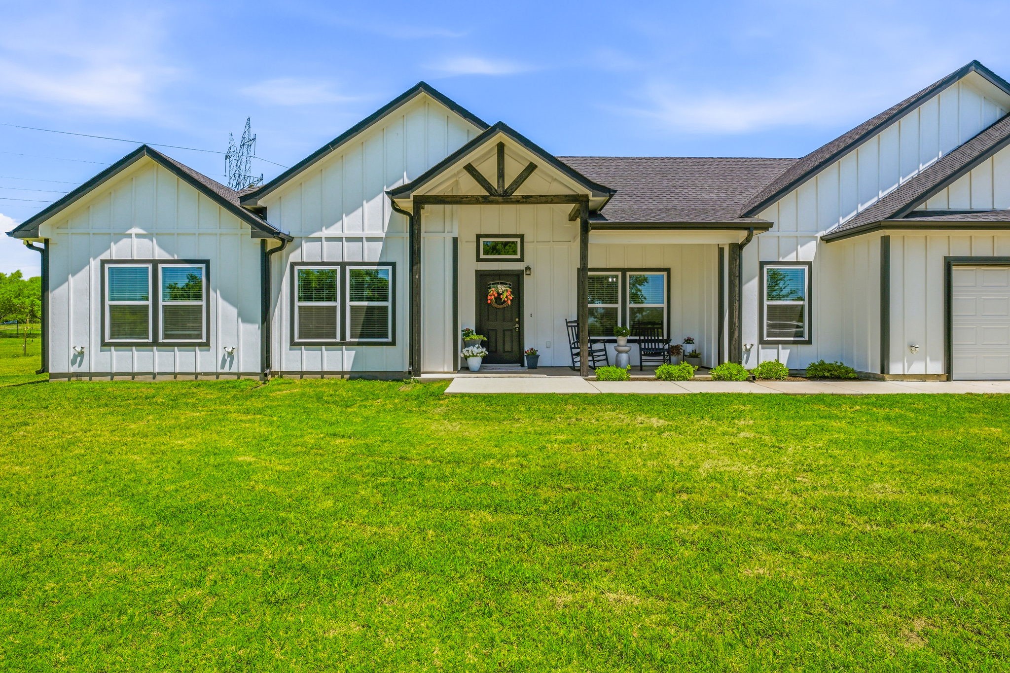 689 Dill Road