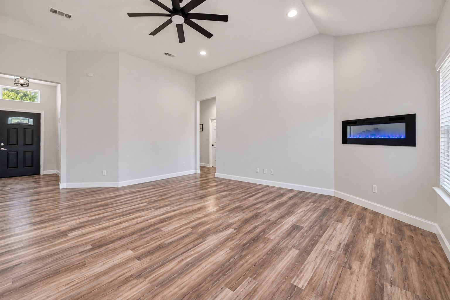 689 Dill Road