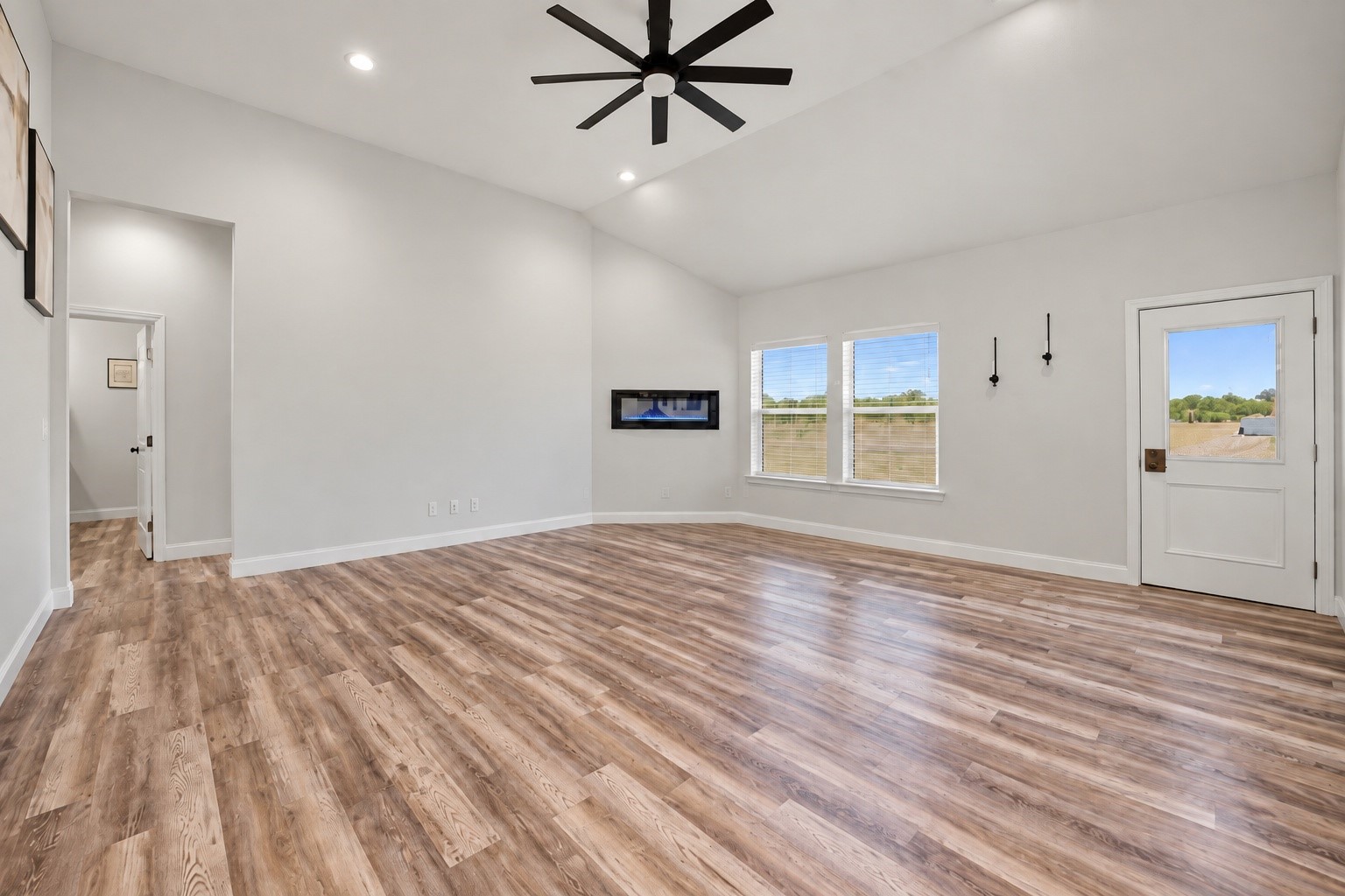 689 Dill Road