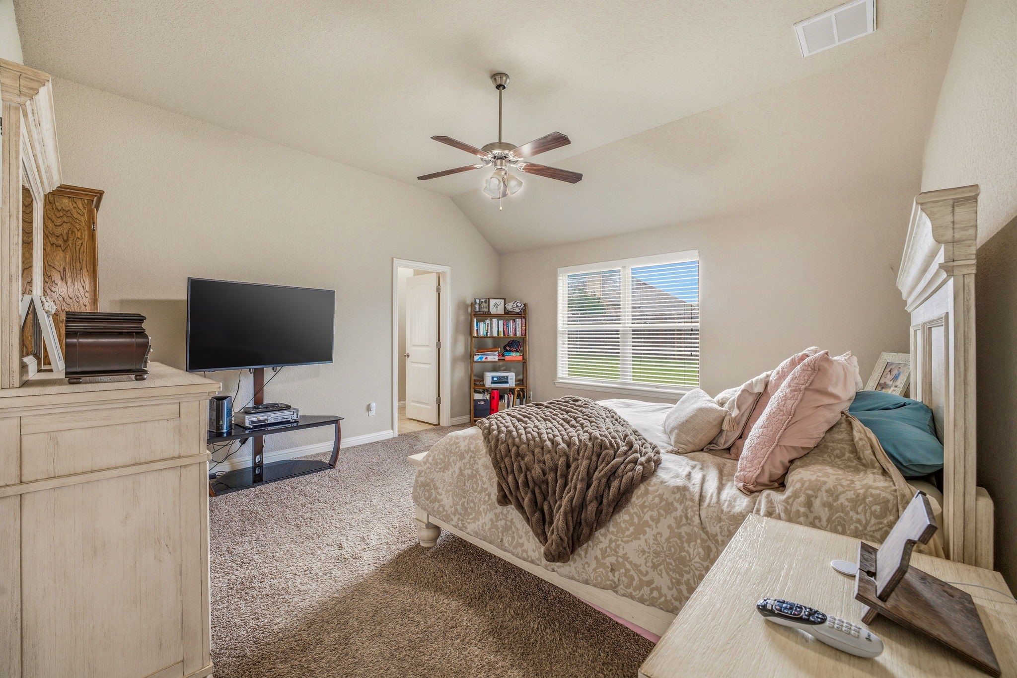 123 Donna Circle