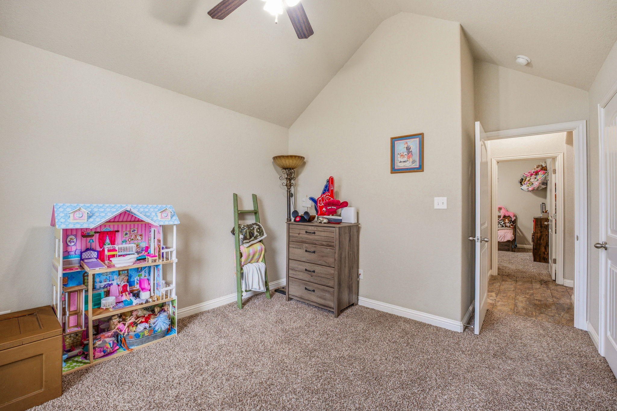 123 Donna Circle
