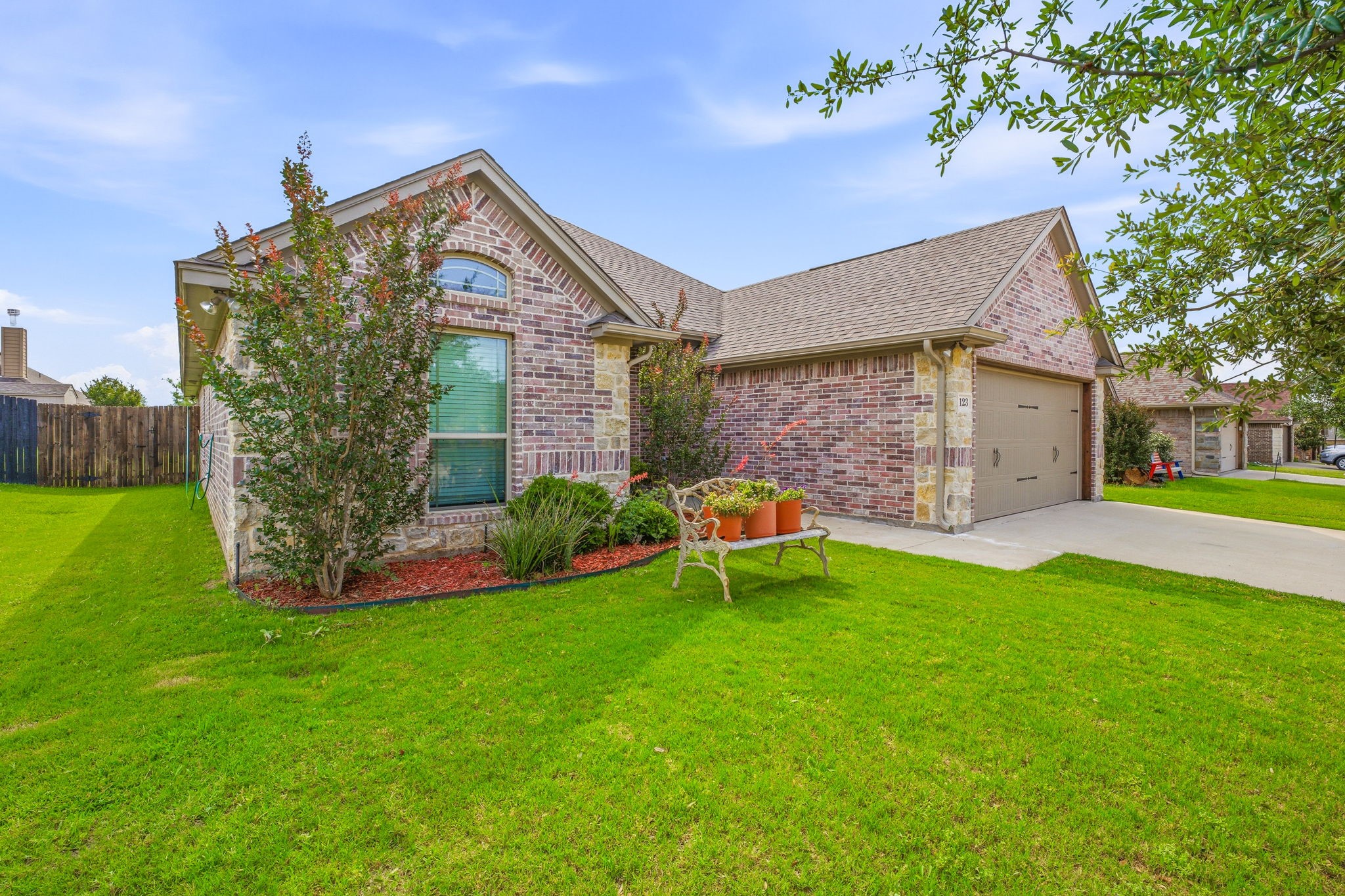 123 Donna Circle