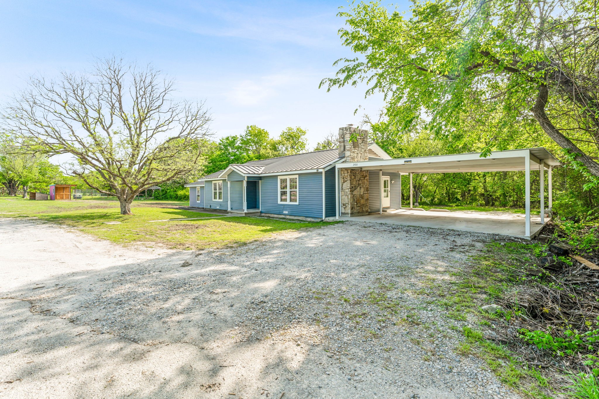 2416 Ivie Lane