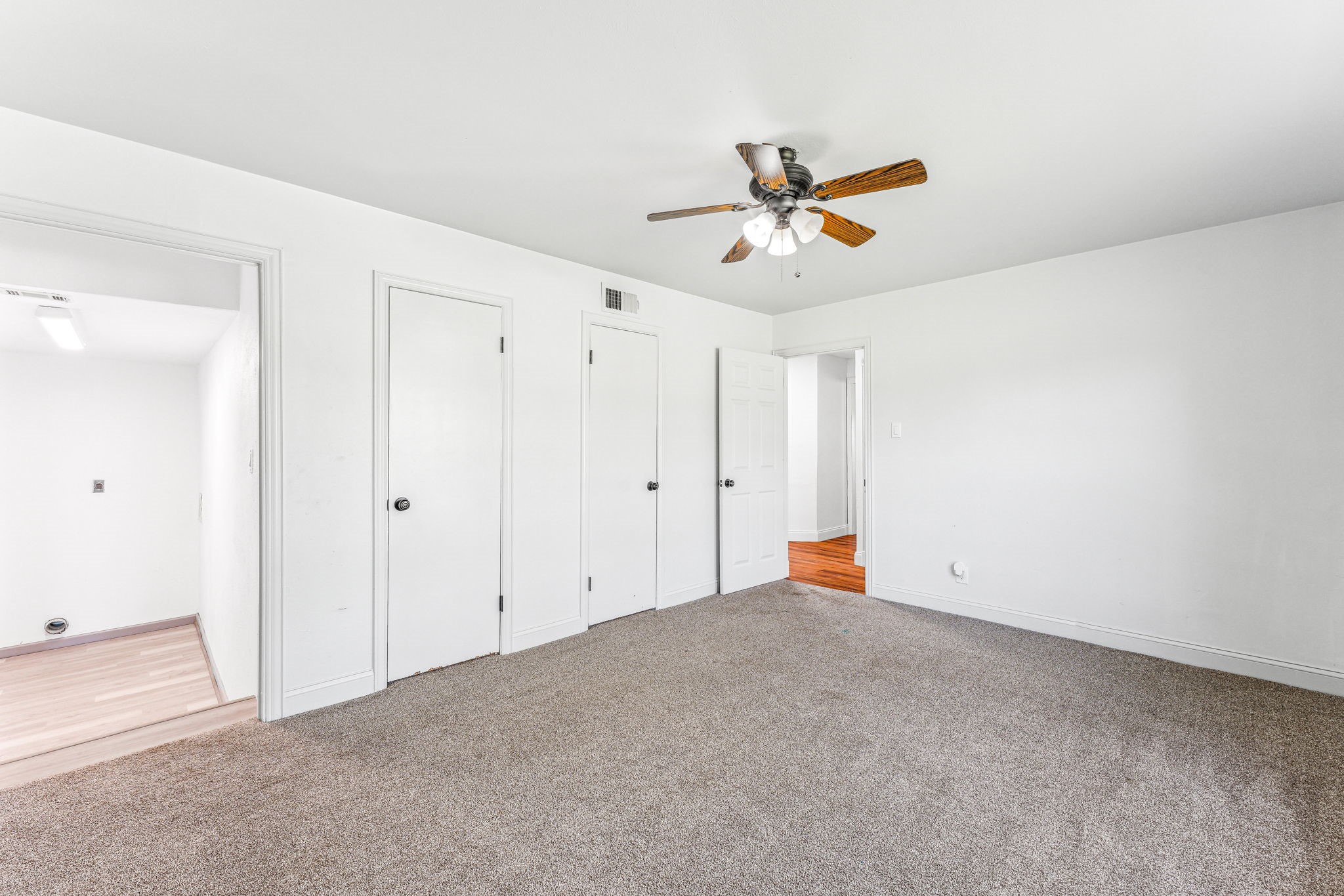 2416 Ivie Lane
