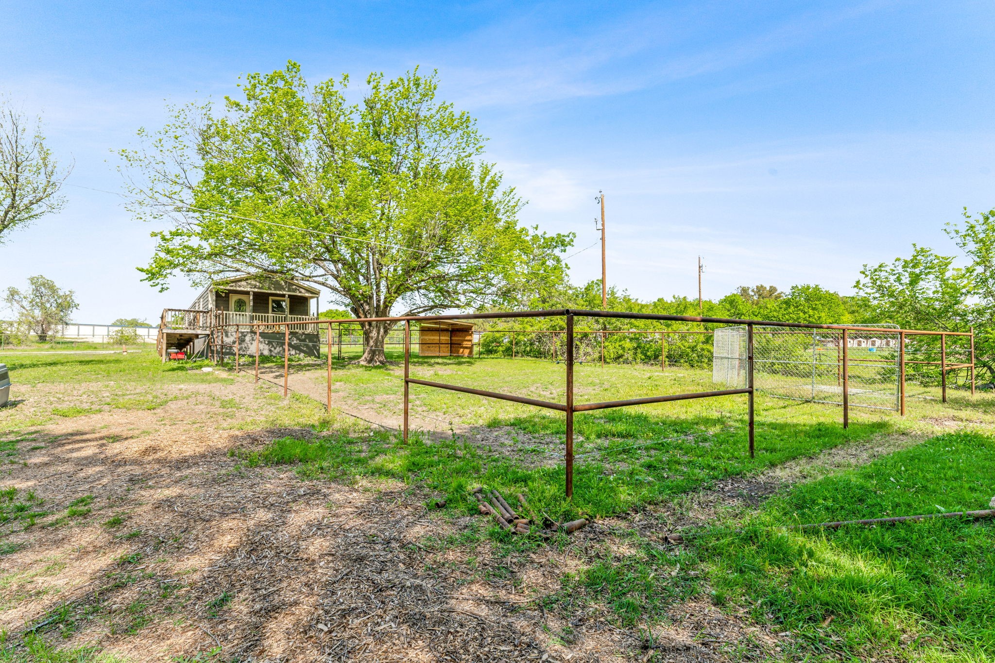 2416 Ivie Lane