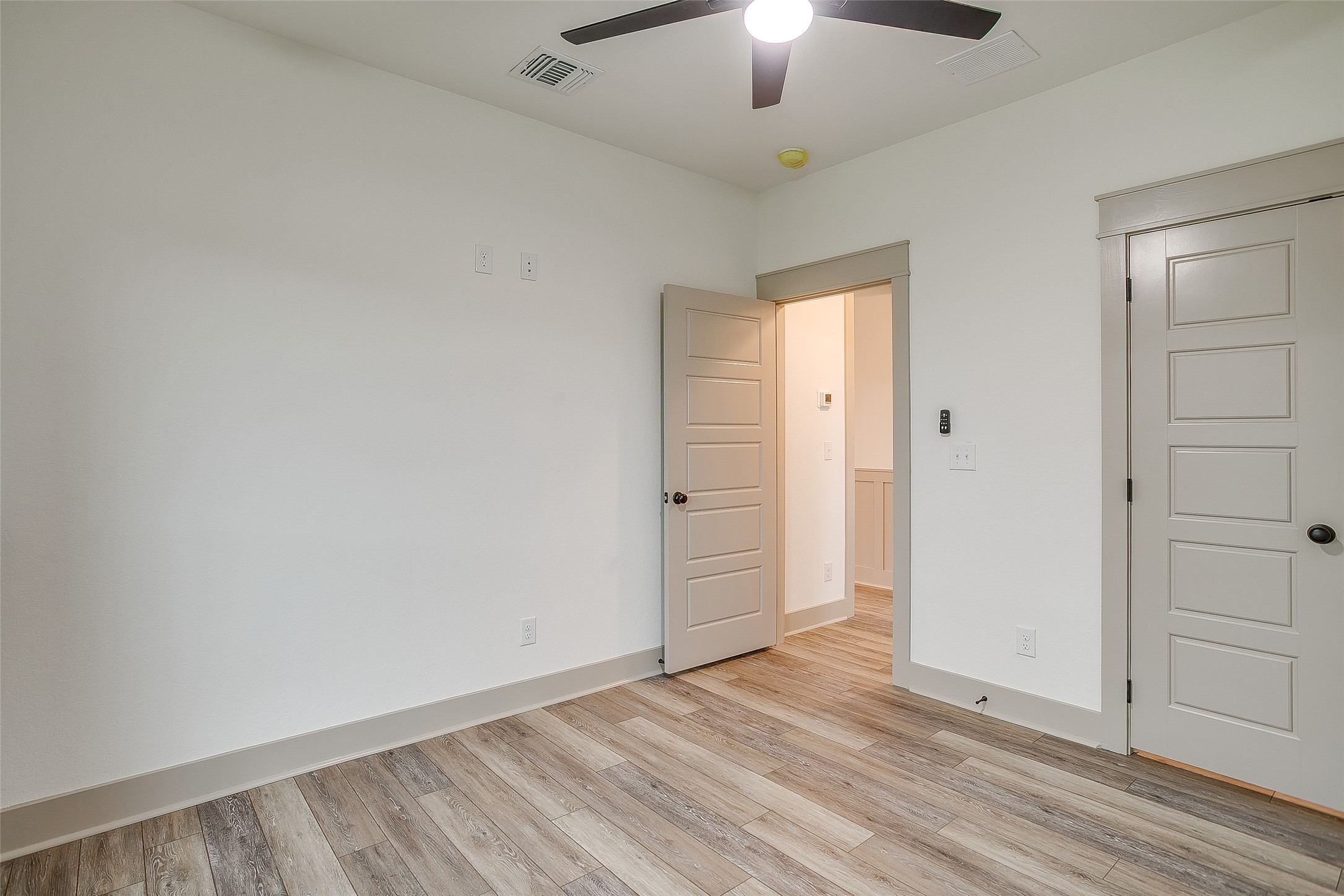 1120 Samantha Dr