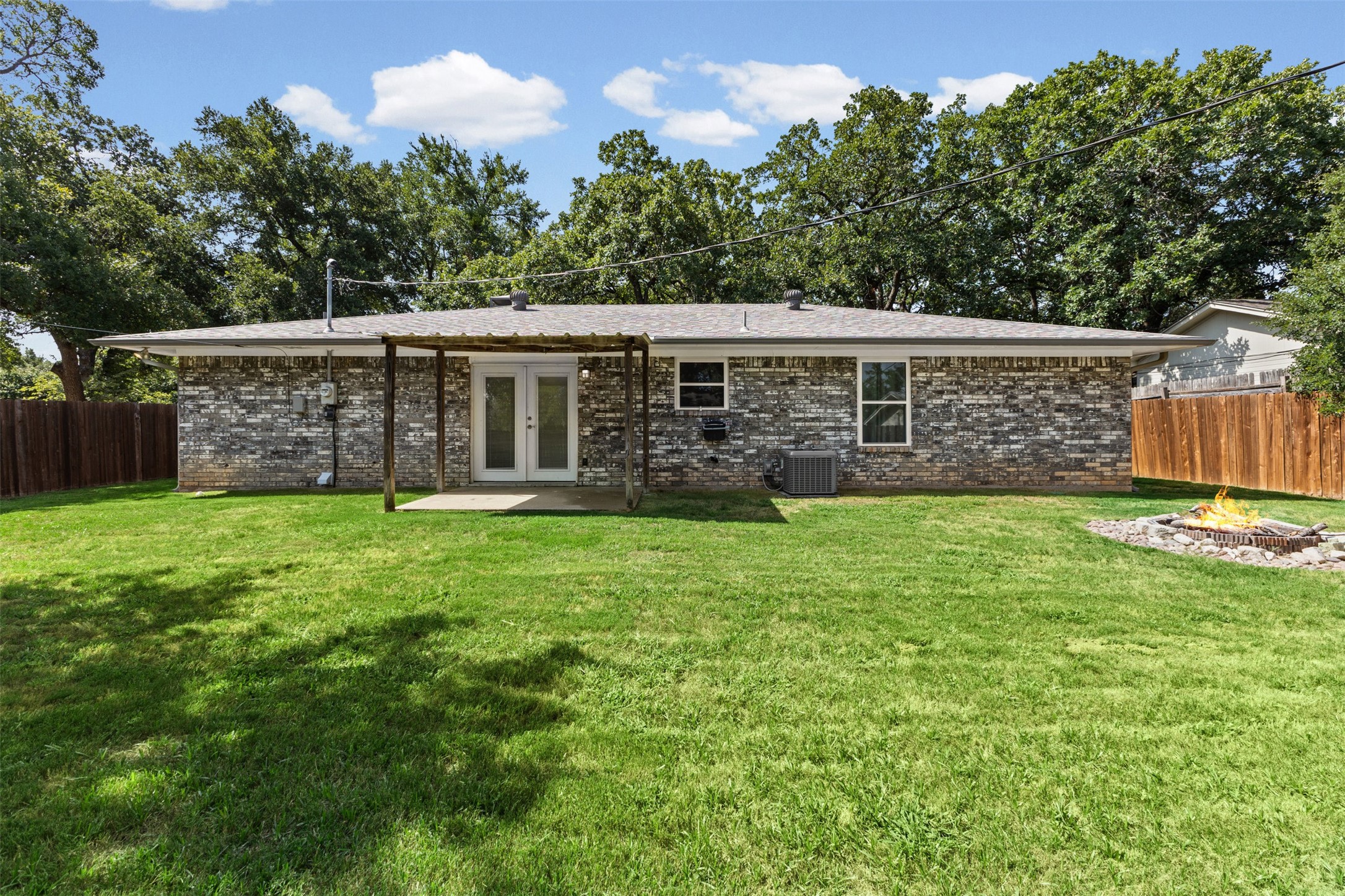 1702 Saddle Road