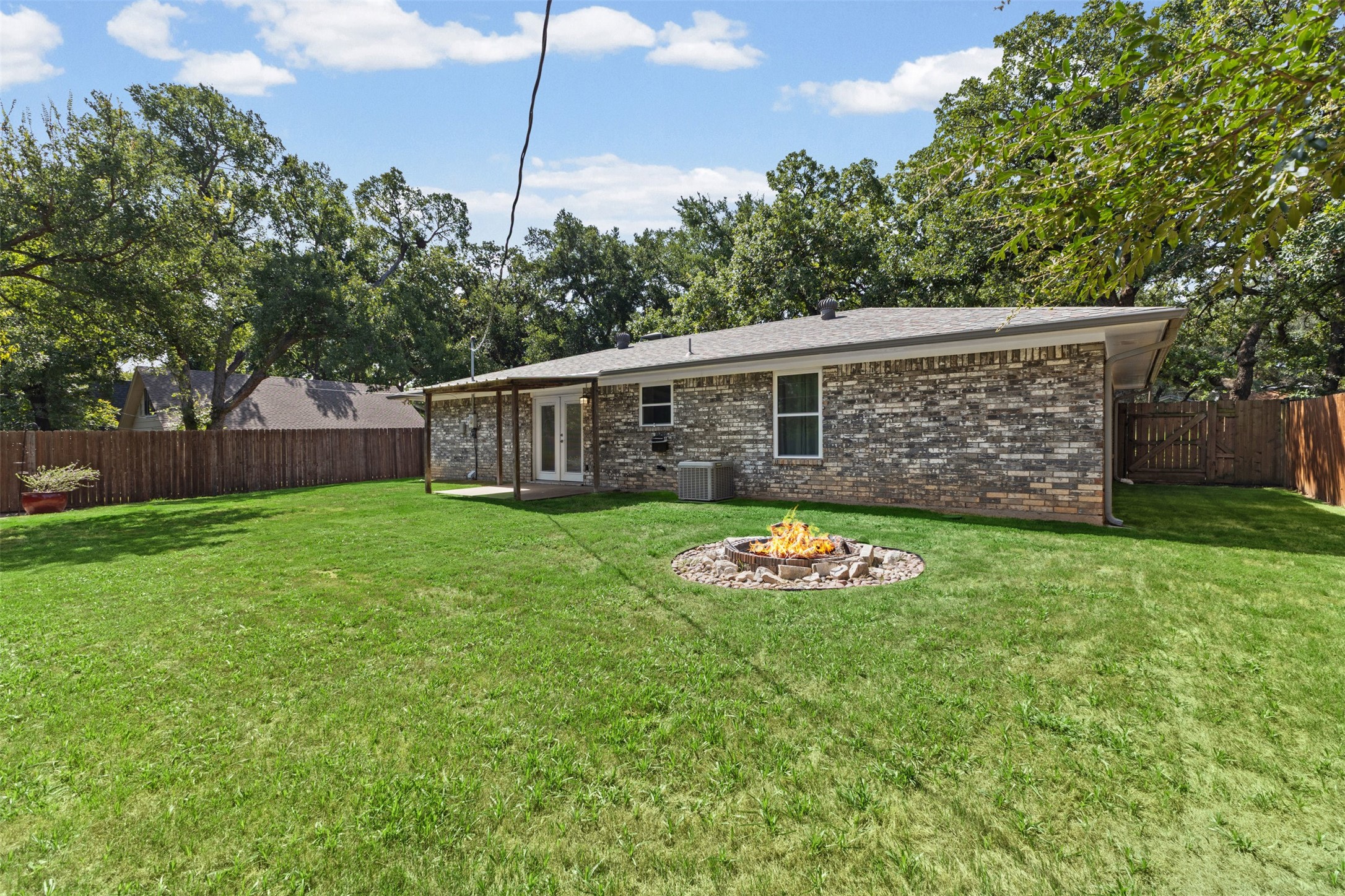 1702 Saddle Road