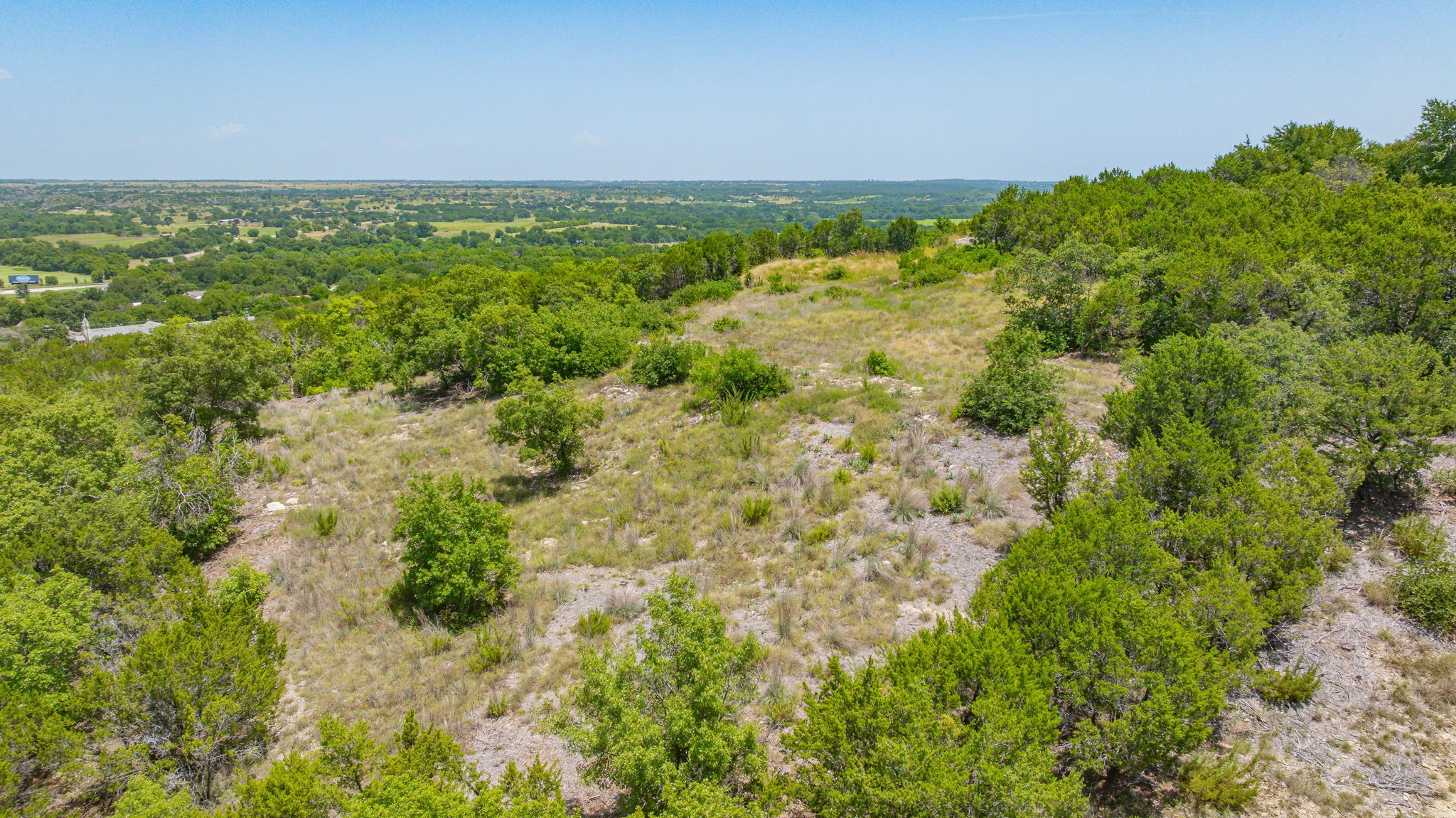 425 Bluff View Court