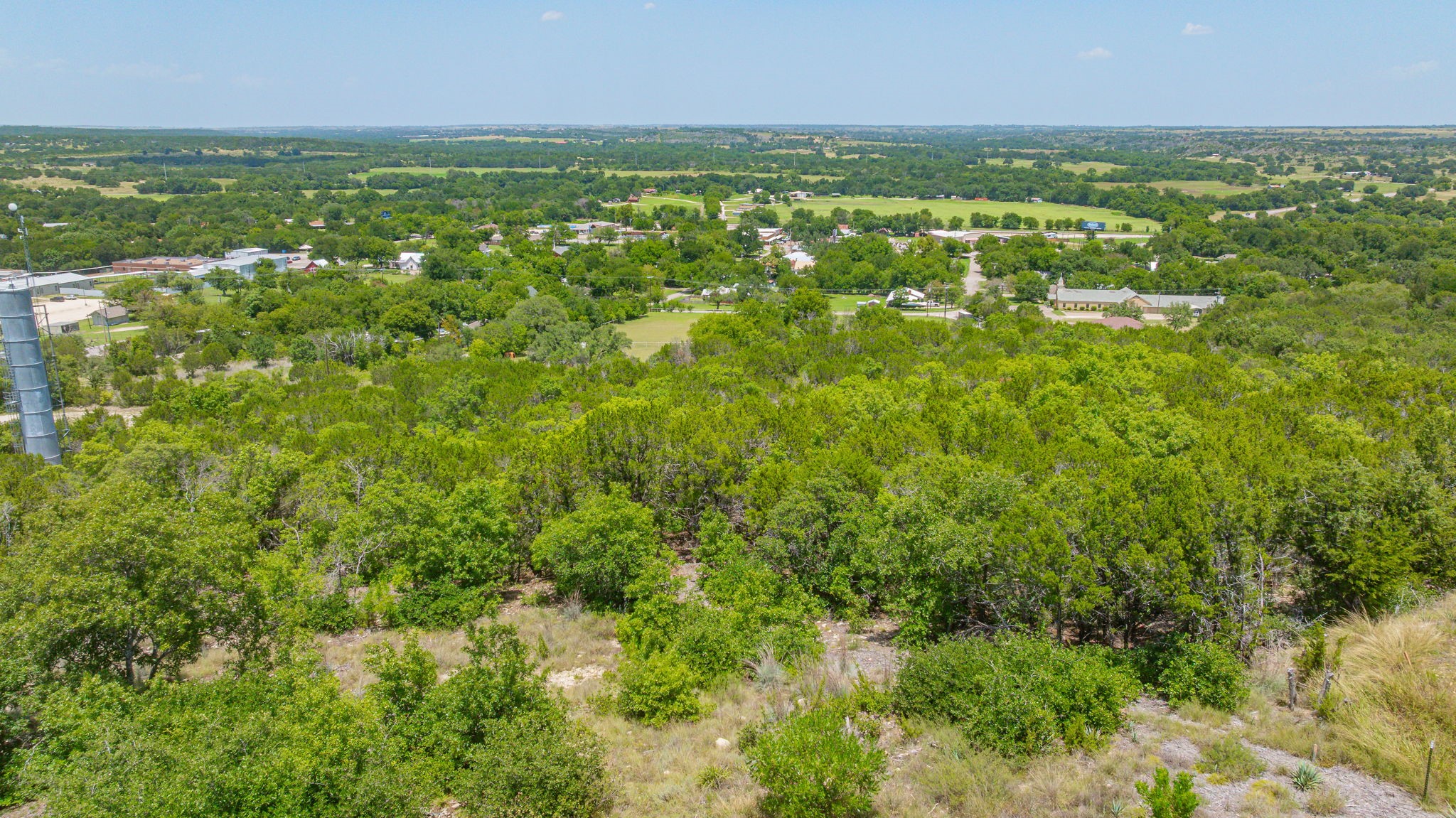 425 Bluff View Court