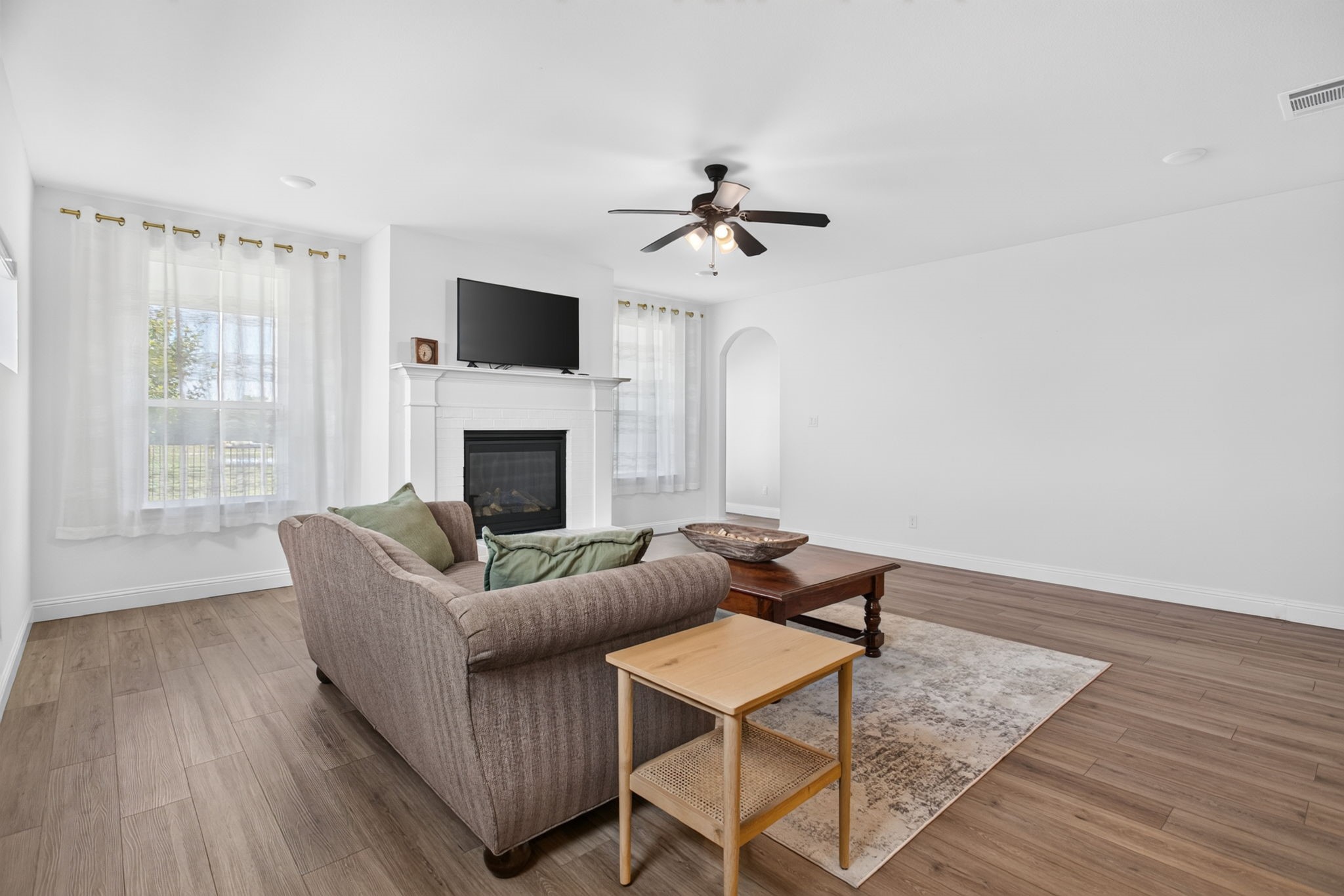 1009 Brown Valley Trail