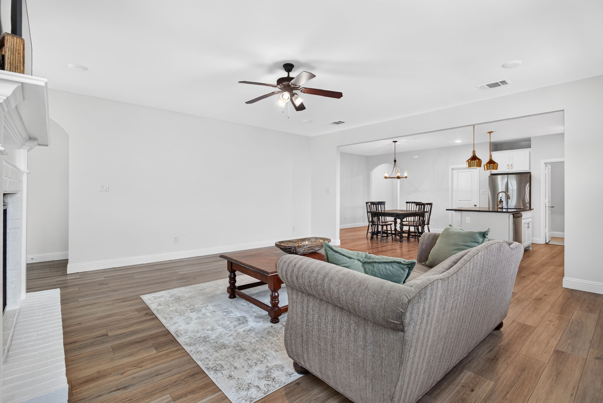 1009 Brown Valley Trail