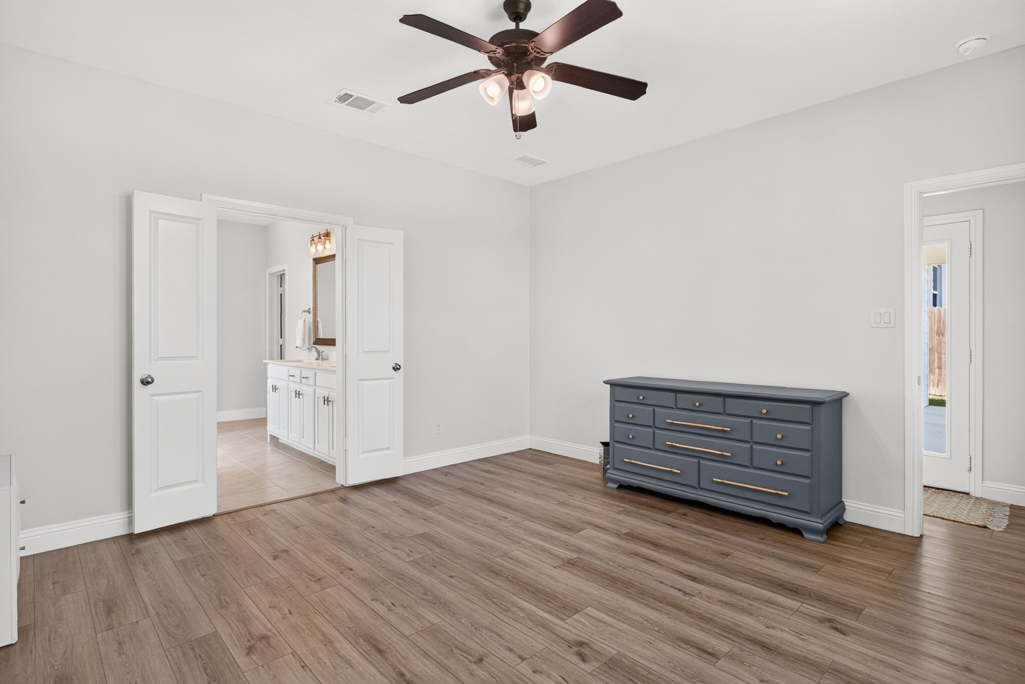 1009 Brown Valley Trail