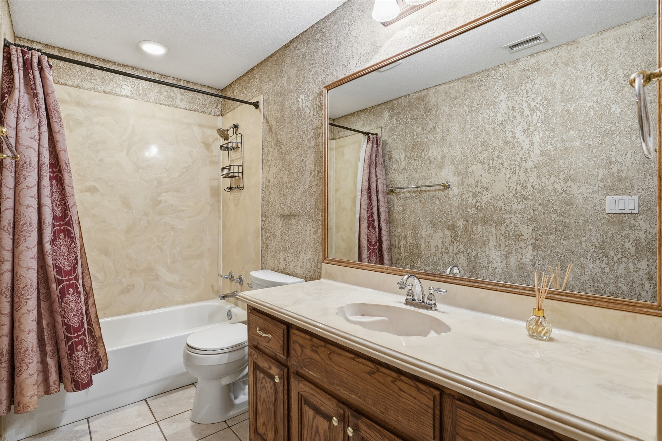 231 Bluff View Court