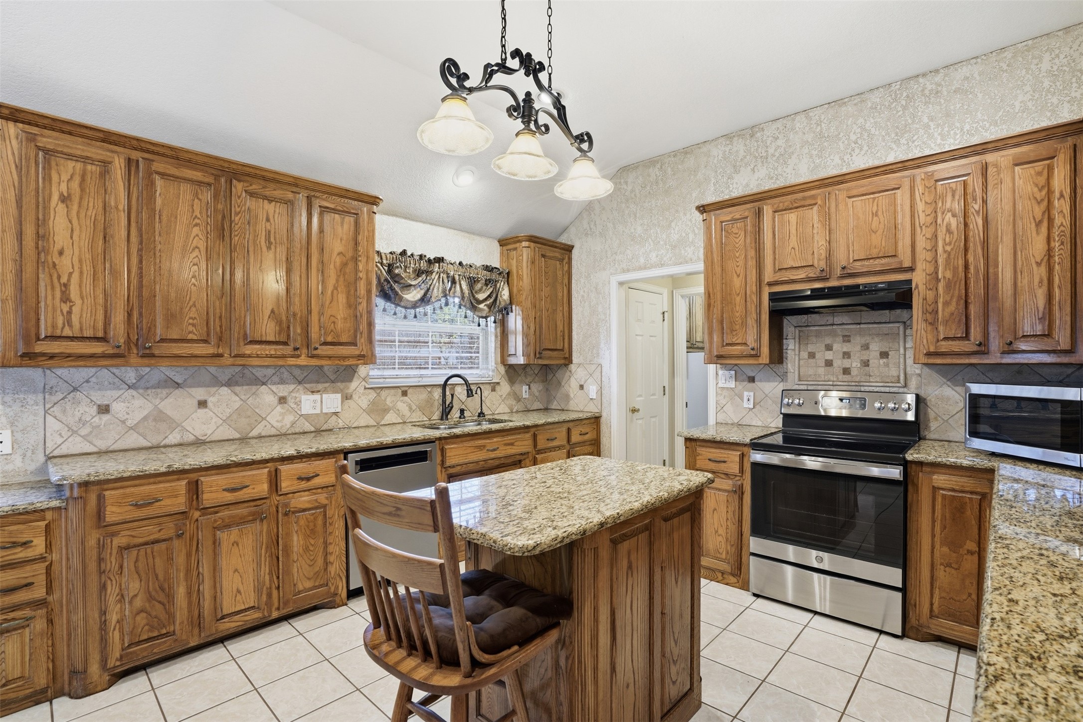 231 Bluff View Court