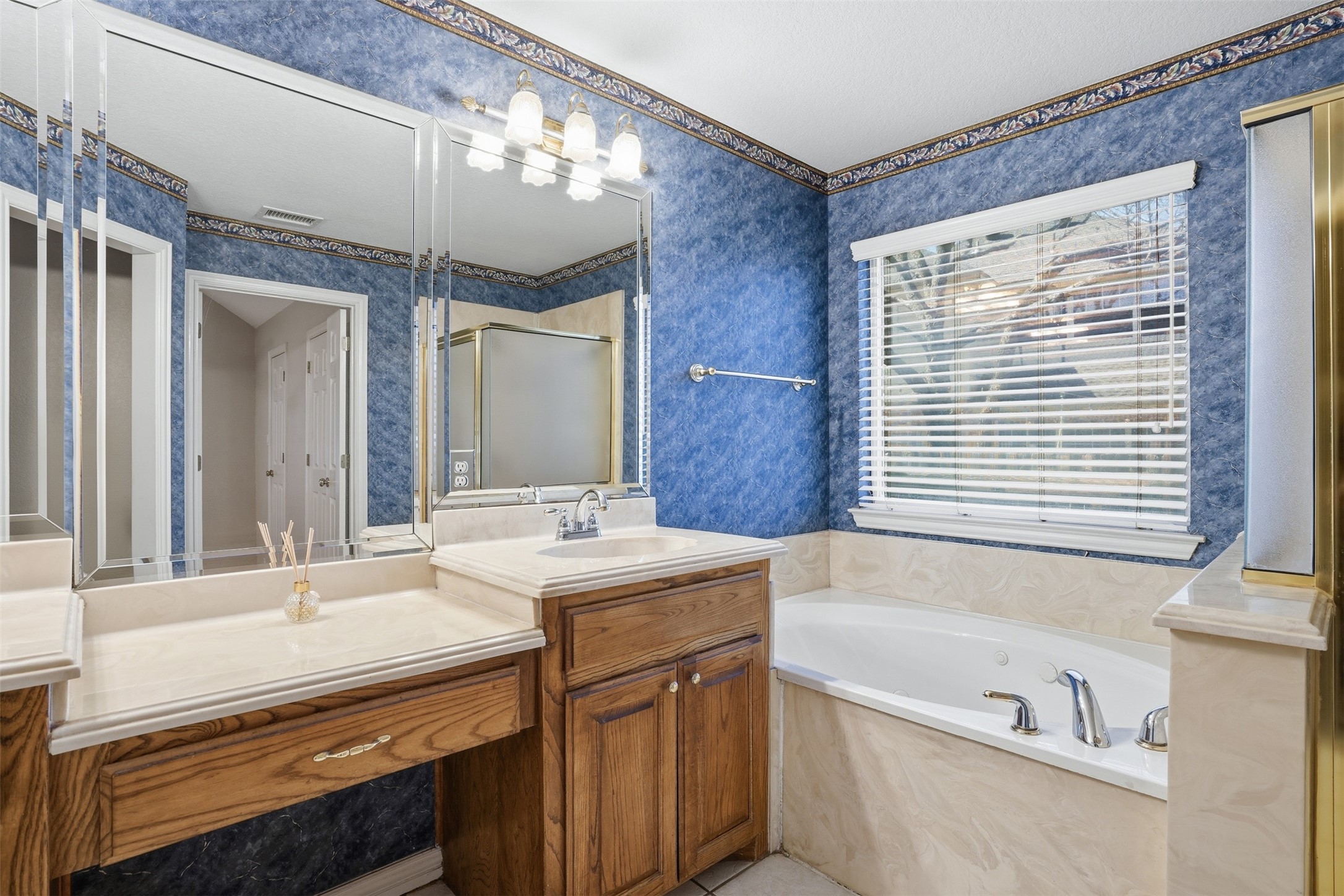 231 Bluff View Court